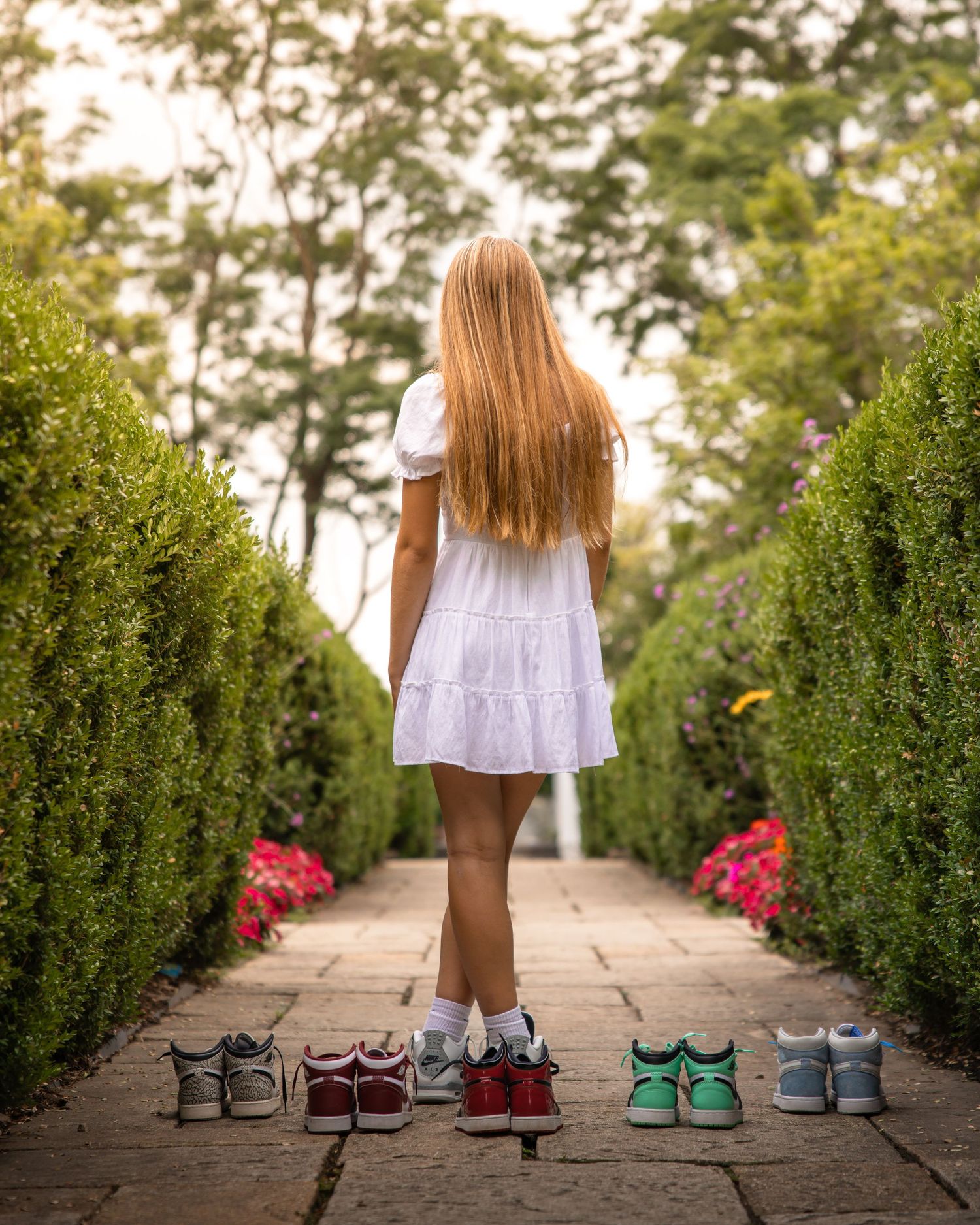 Teen portrait in a white dress in a Wheaton garden, Hurley Gardens