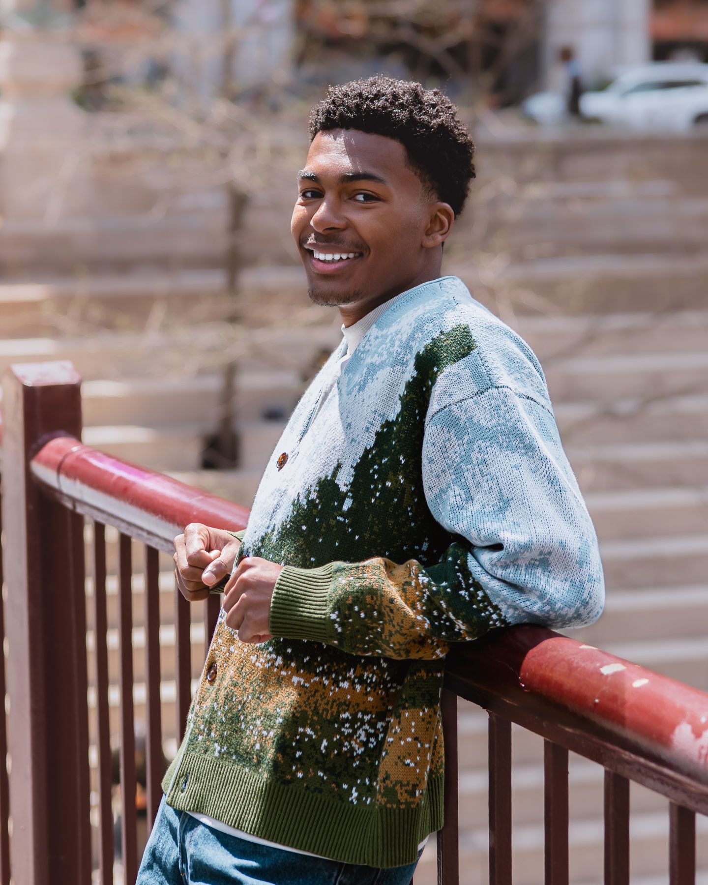 Downtown senior pictures in the Chicago suburbs