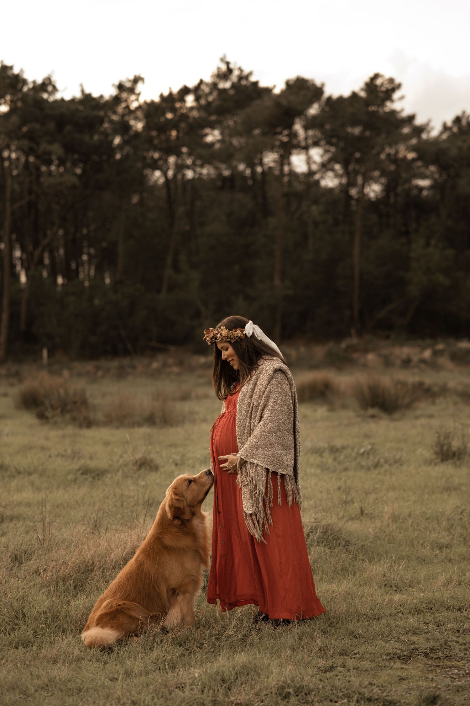 Fotografia natural e intemporal, captando momentos autênticos com sensibilidade, luz suave e composição elegante. Cada imagem revela emoções