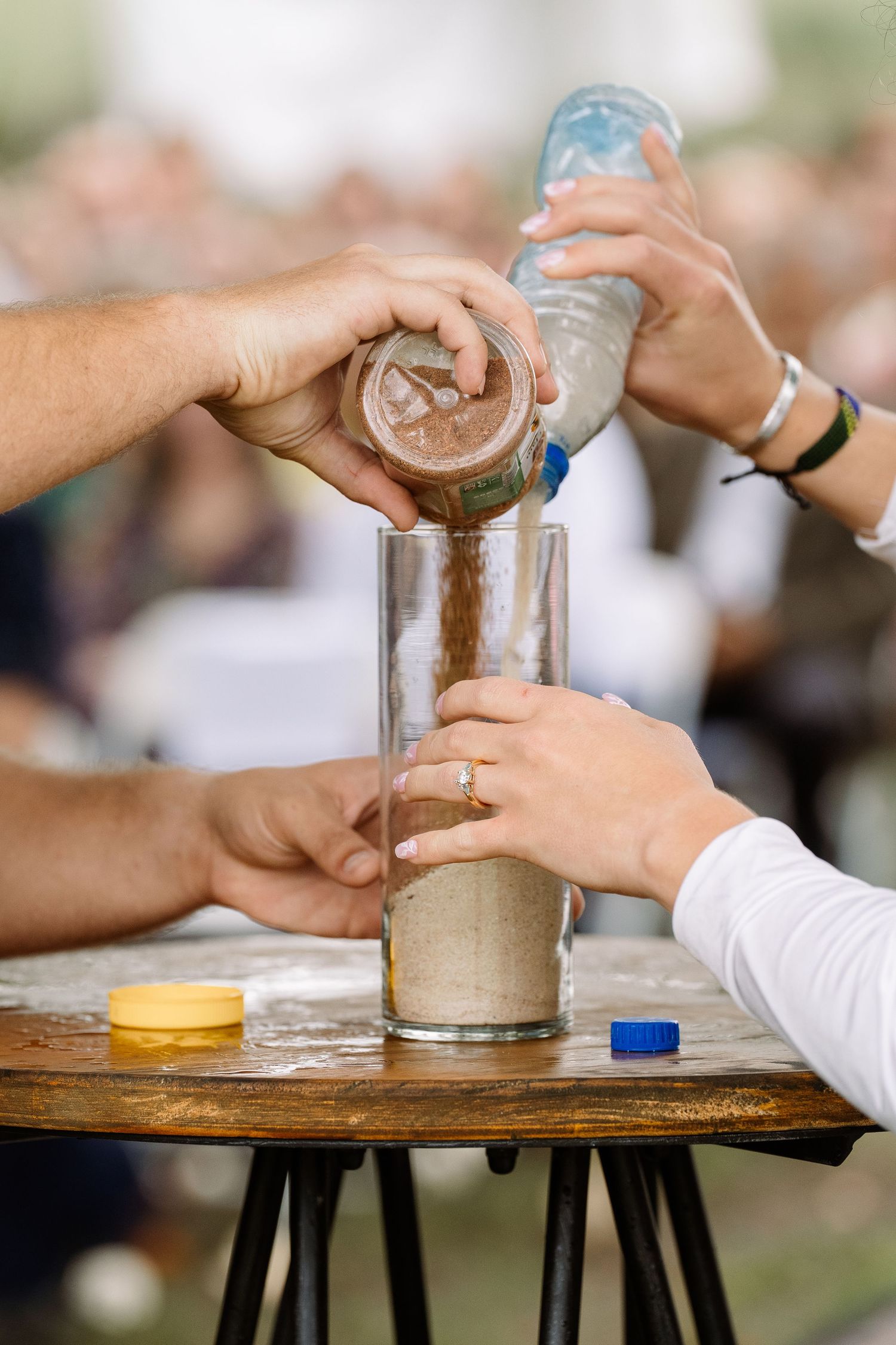 ©AnnaVonRiesenPhotography Wedding Photography | Color image of the unity sand being poured.