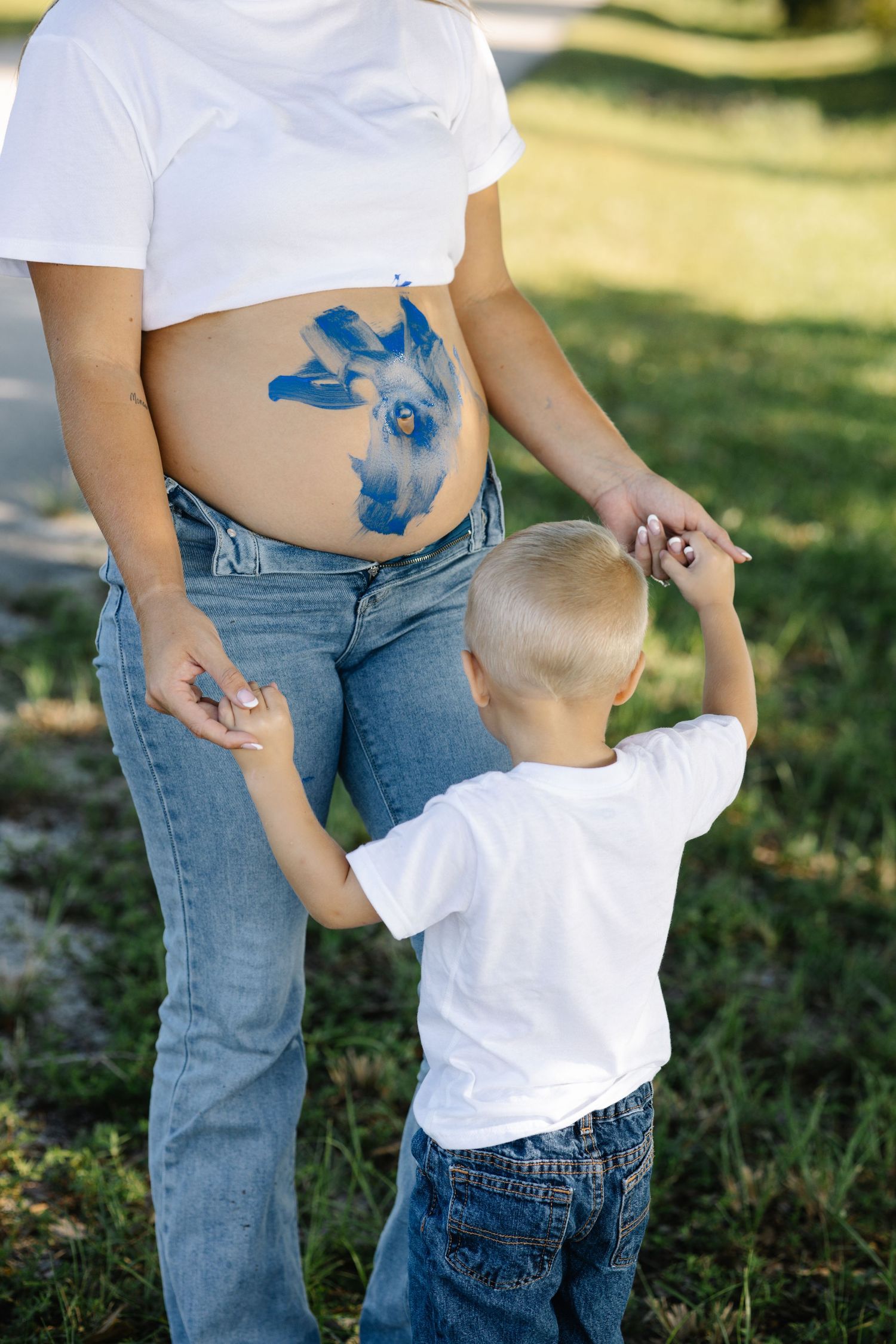 Photographer in Okeechobee. Portrait, Couple, Lifestyle, and Family Photographer in Okeechobee Florida.