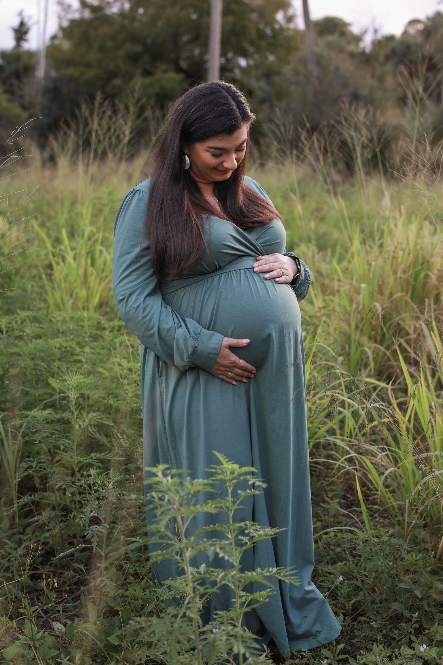 Portrait photography session in Okeechobee, Florida capturing natural light outdoor portraits