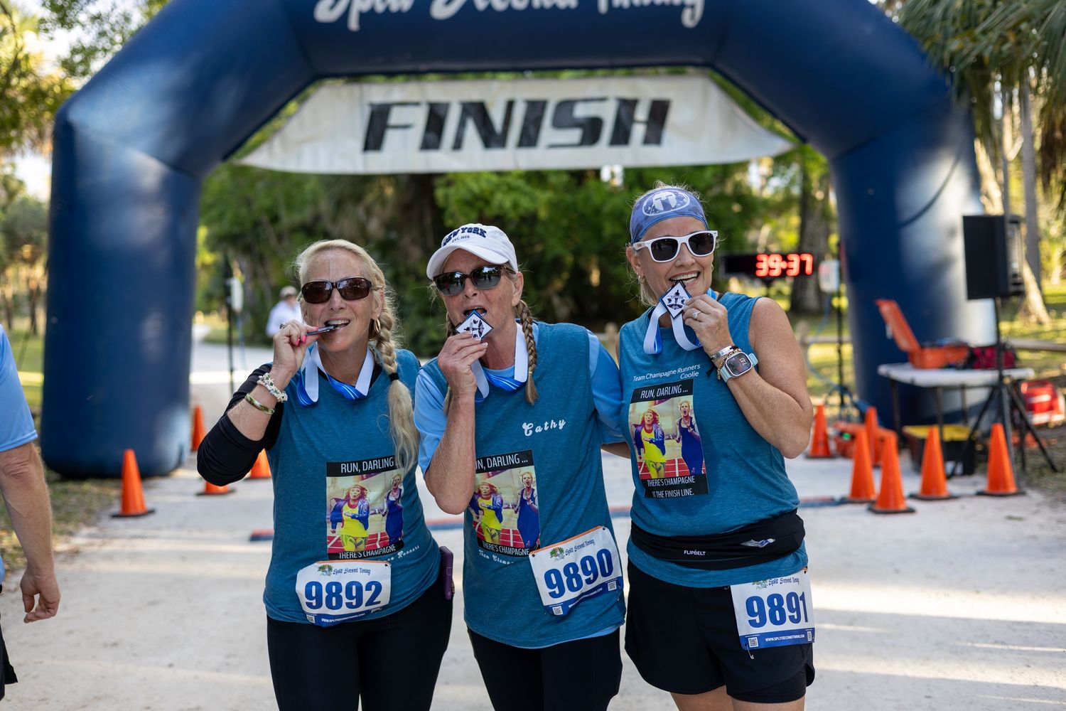 Fundraiser race event photography in Jupiter, Florida capturing runners supporting Pura Vida Missions