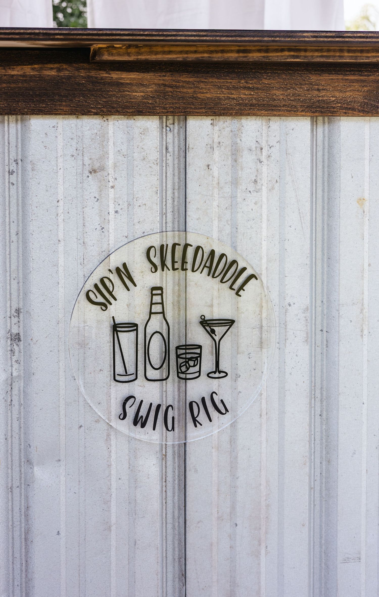 Branding photography session for mobile bar company in Florida showcasing professional event and service setup