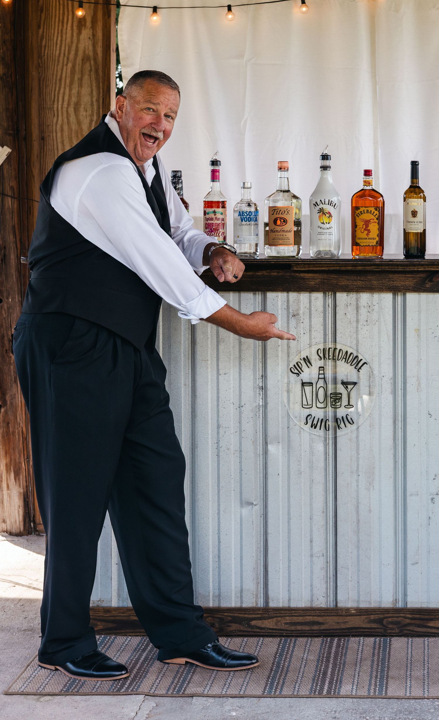 Branding photography session for mobile bar company in Florida showcasing professional event and service setup
