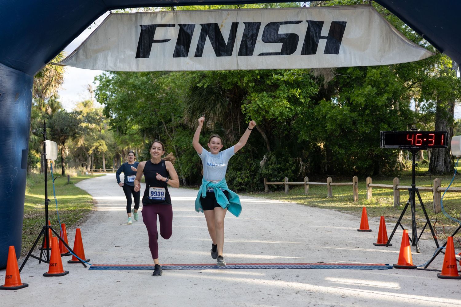 Fundraiser race event photography in Jupiter, Florida capturing runners supporting Pura Vida Missions