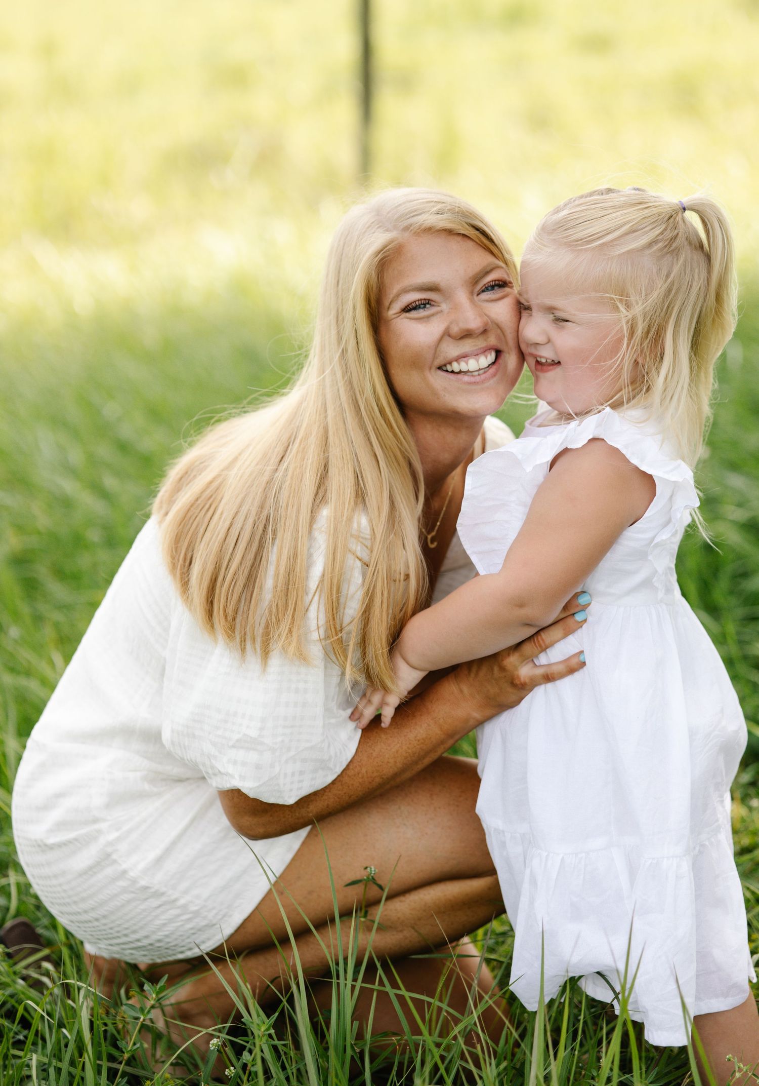 Photographer in Okeechobee. Portrait, Couple, Lifestyle, and Family Photographer in Okeechobee Florida.
