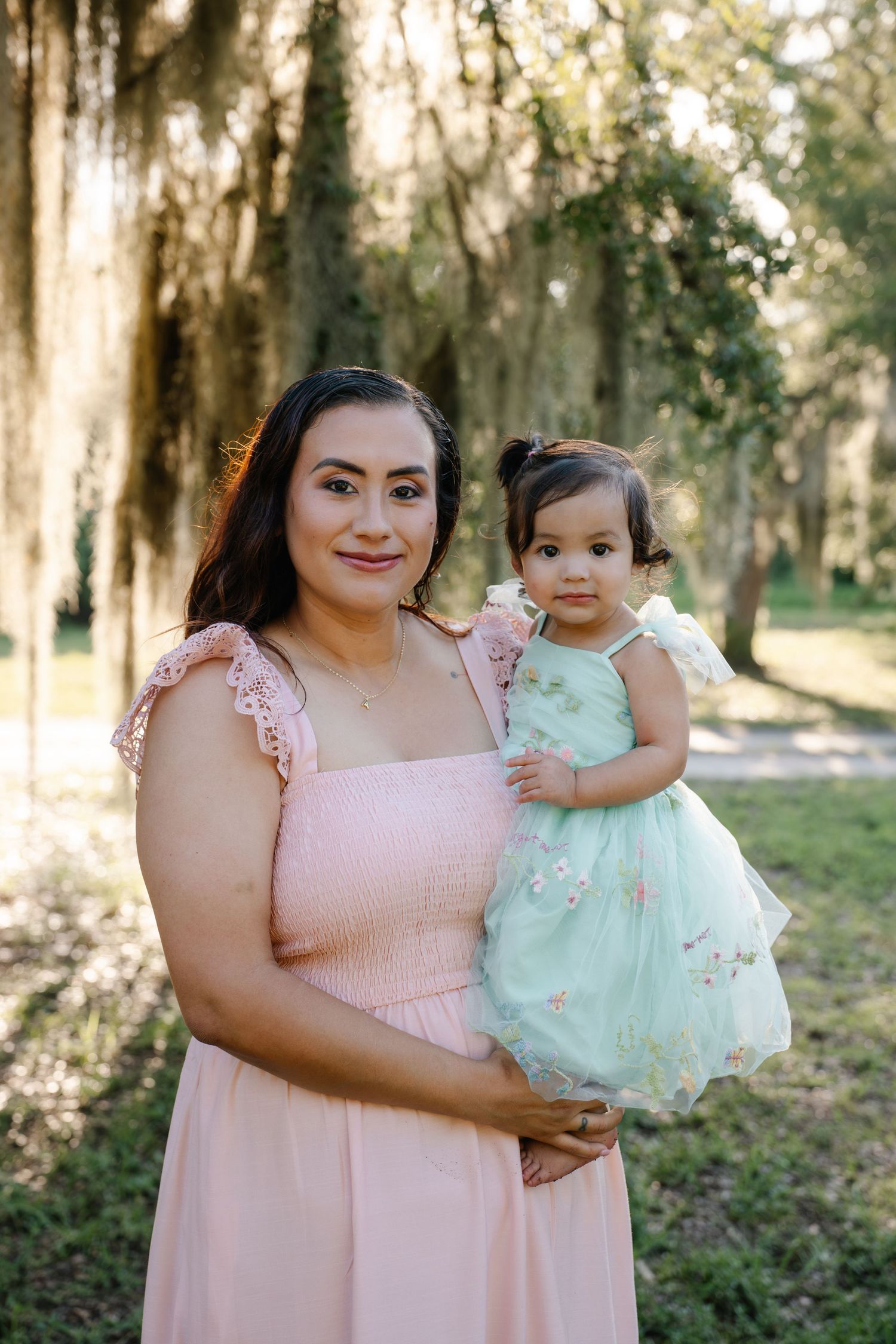 Photographer in Okeechobee. Portrait, Couple, Lifestyle, and Family Photographer in Okeechobee Florida.