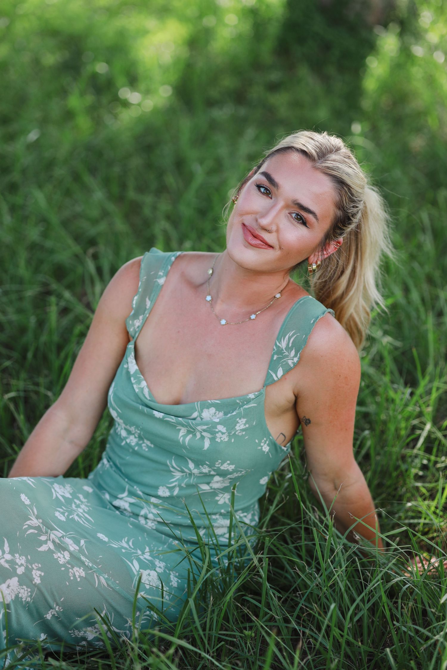Portrait photography session in Okeechobee, Florida capturing natural light outdoor portraits