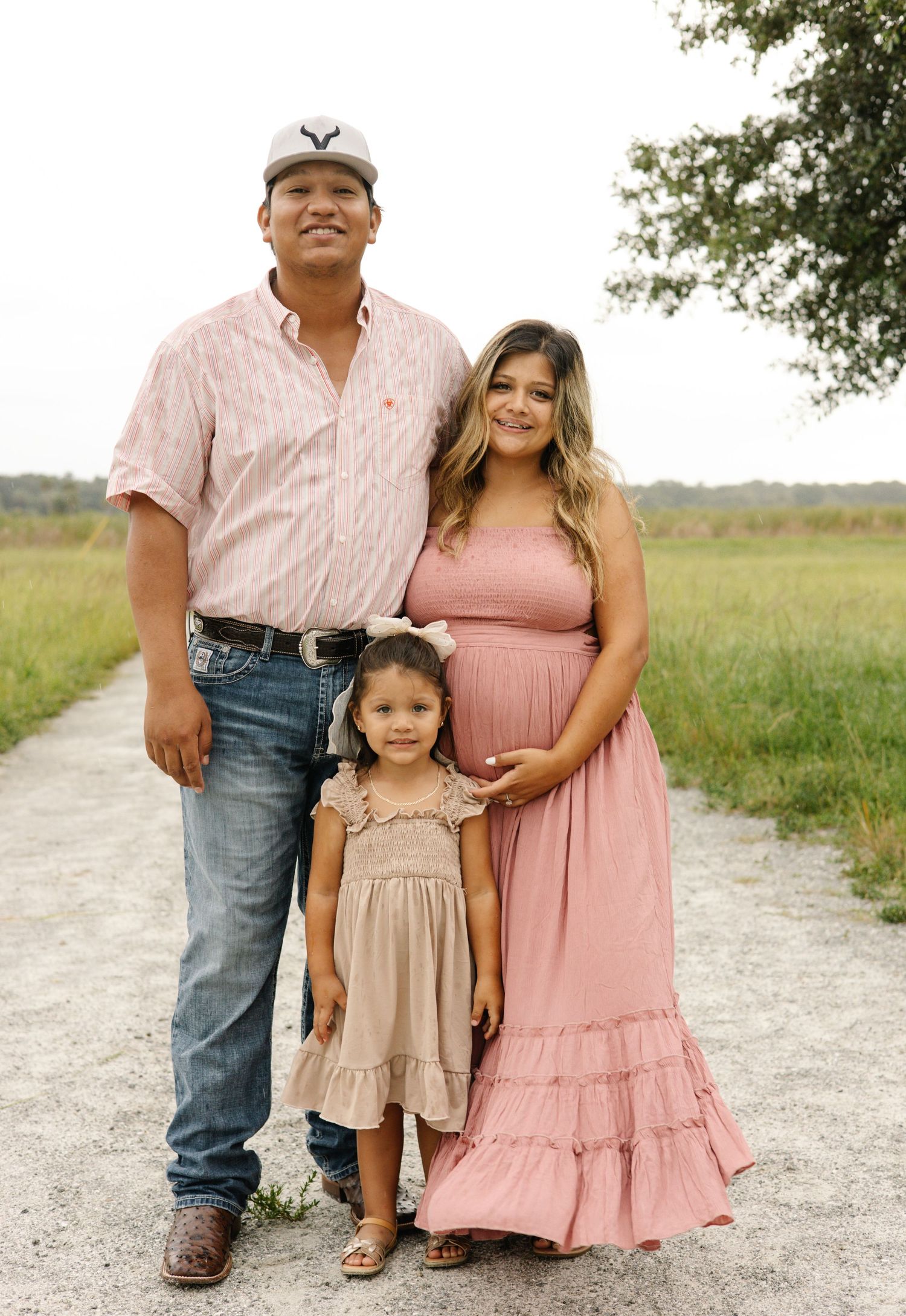 Portrait photography session in Okeechobee, Florida capturing natural light outdoor portraits