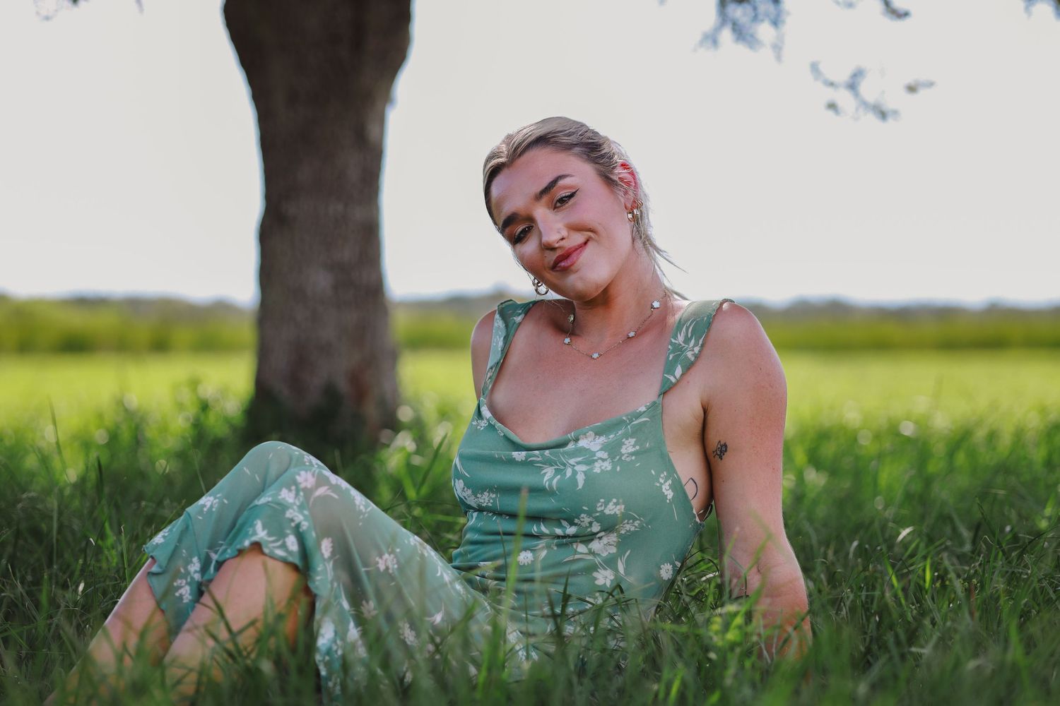 Portrait photography session in Okeechobee, Florida capturing natural light outdoor portraits