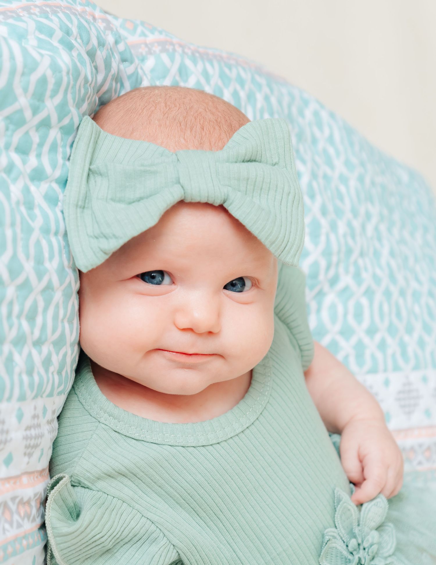 Milestone photography, Studio Photography, Smashcake, Smashcake Session, Child Portraiture, Fine Art Photography, Professional Photographer,