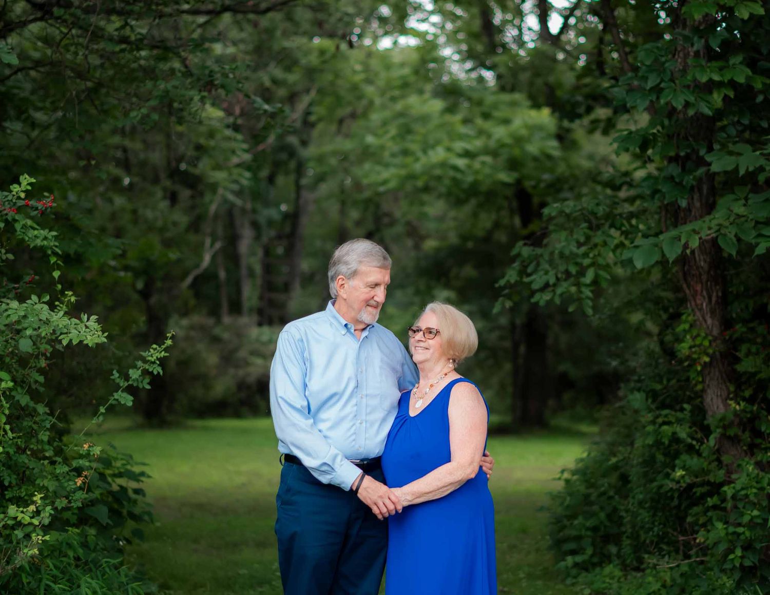 Multigenerational photography, Studio Photography, Family Photography, Child Portraiture, Fine Art Photography, Professional Photographer,