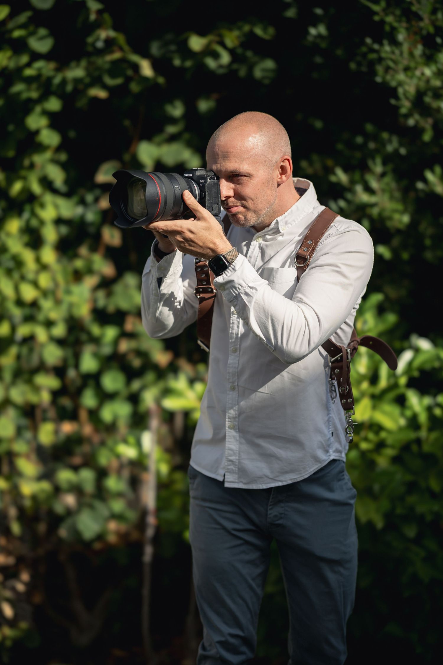 Oliver Charles Photography 
surrey wedding photographer 
Male surrey wedding photographer