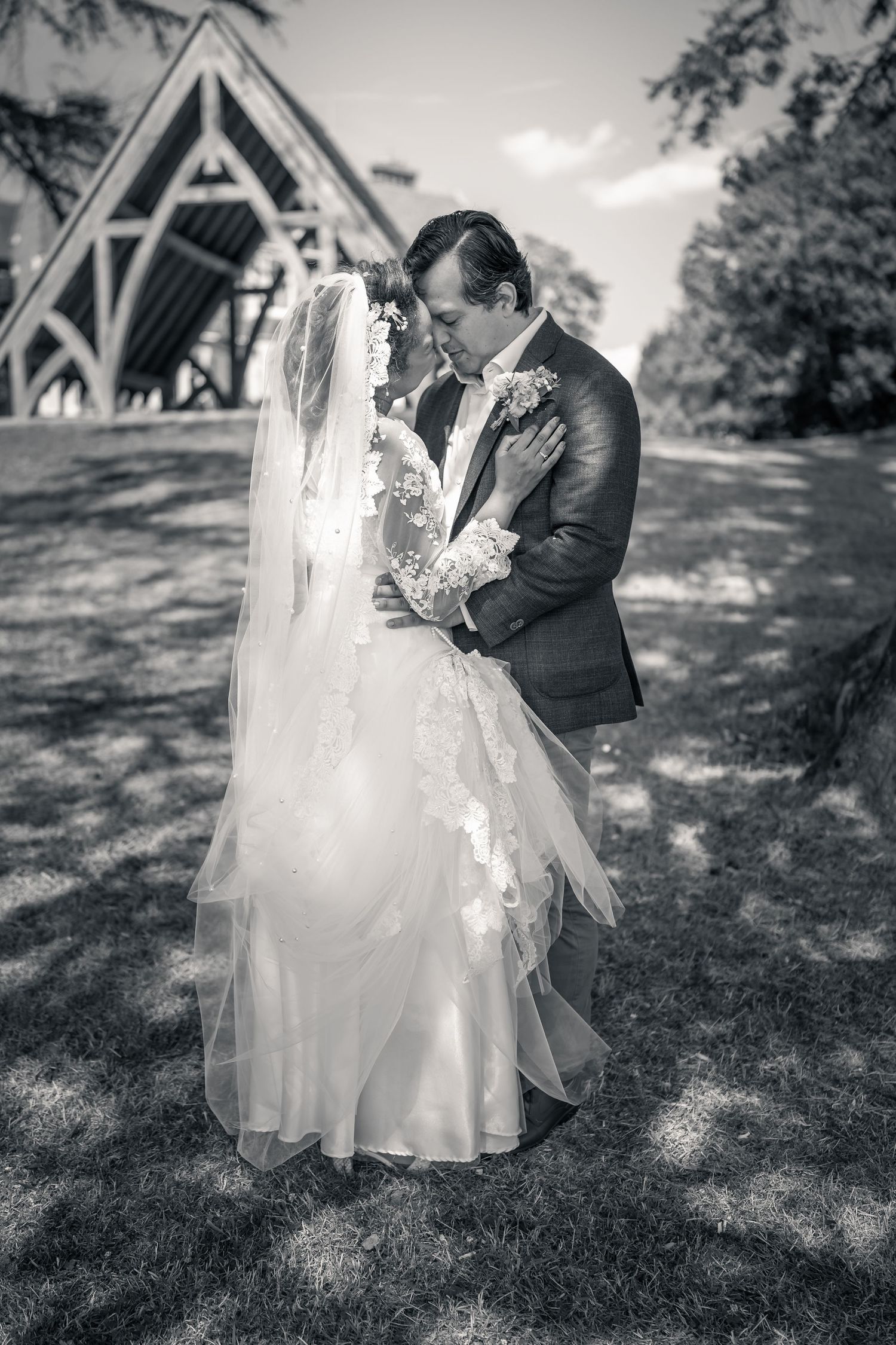 Oliver Charles Photography wedding photo in surrey taken at Highley Manor Surrey