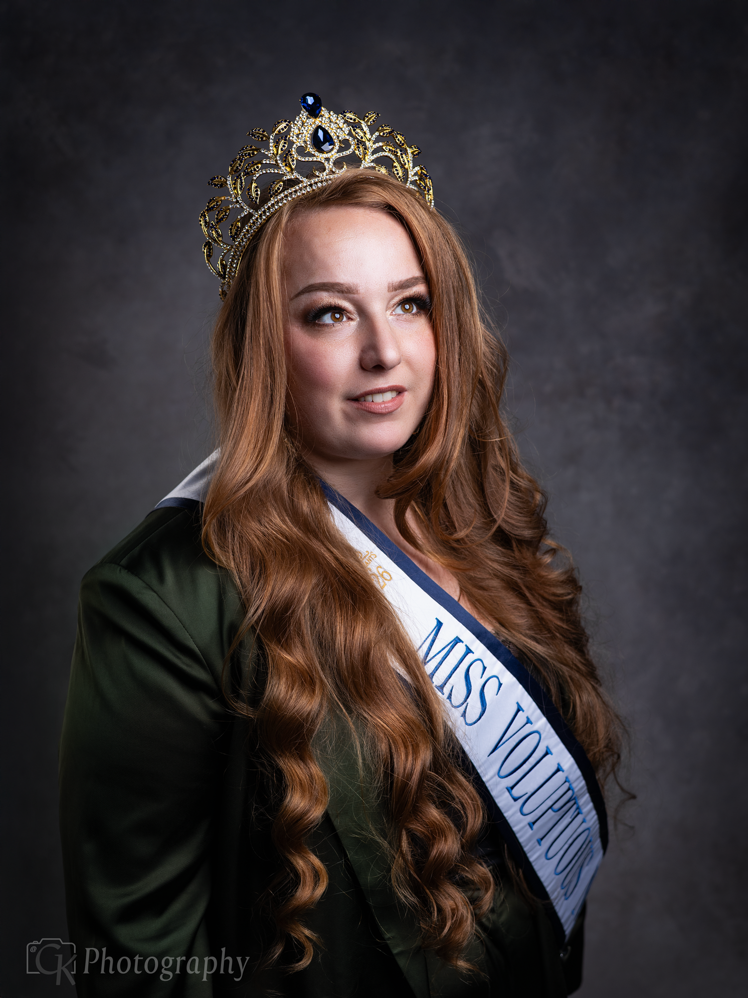 Elegante portretfoto gemaakt in fotostudio in Drenthe