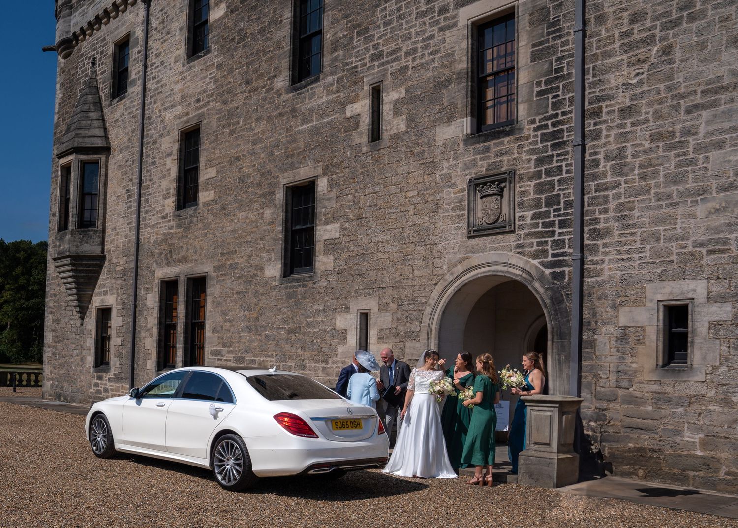 mercedes S class wedding car at barnbougle castle