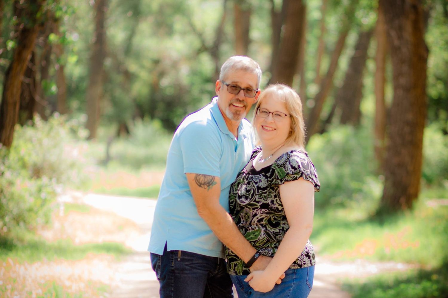 Dawn Lincoln, Canon City Professional Photographer for family, maternity, children, high school senior, engagement and wedding photographer