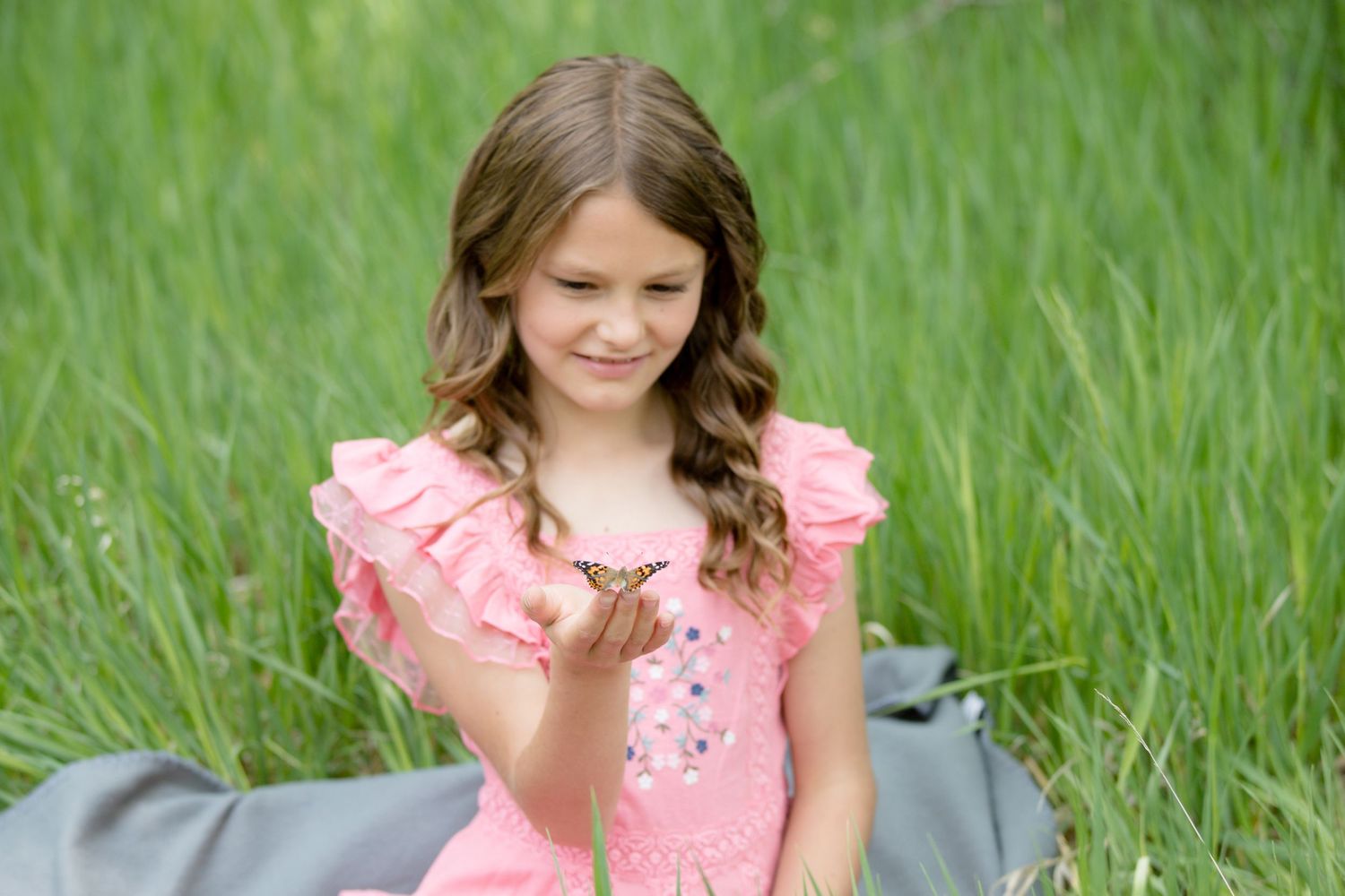 Dawn Lincoln Canon City Professional Photographer for families, high school seniors, maternity and children, engagements and weddings