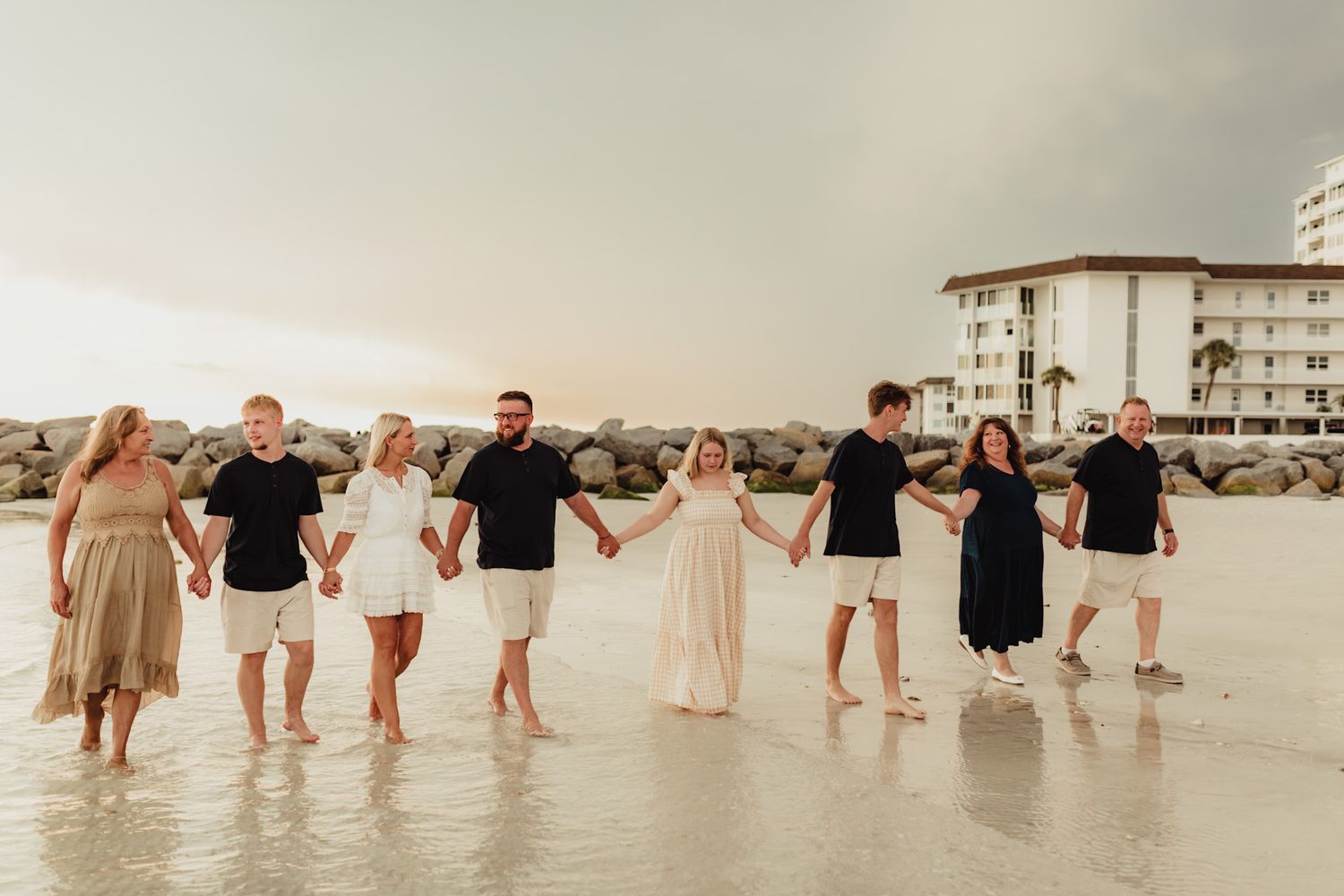 extended family photos, walking on the beach , sarasota, lido beach, siesta key, grandparents, big family, Lakewood Ranch, Florida