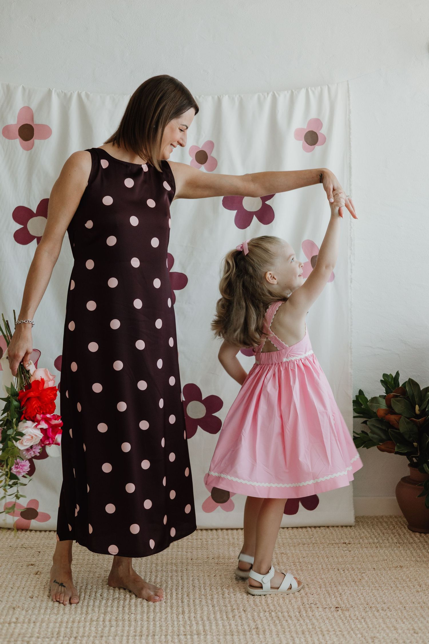 Mothers day mini session photography in studio