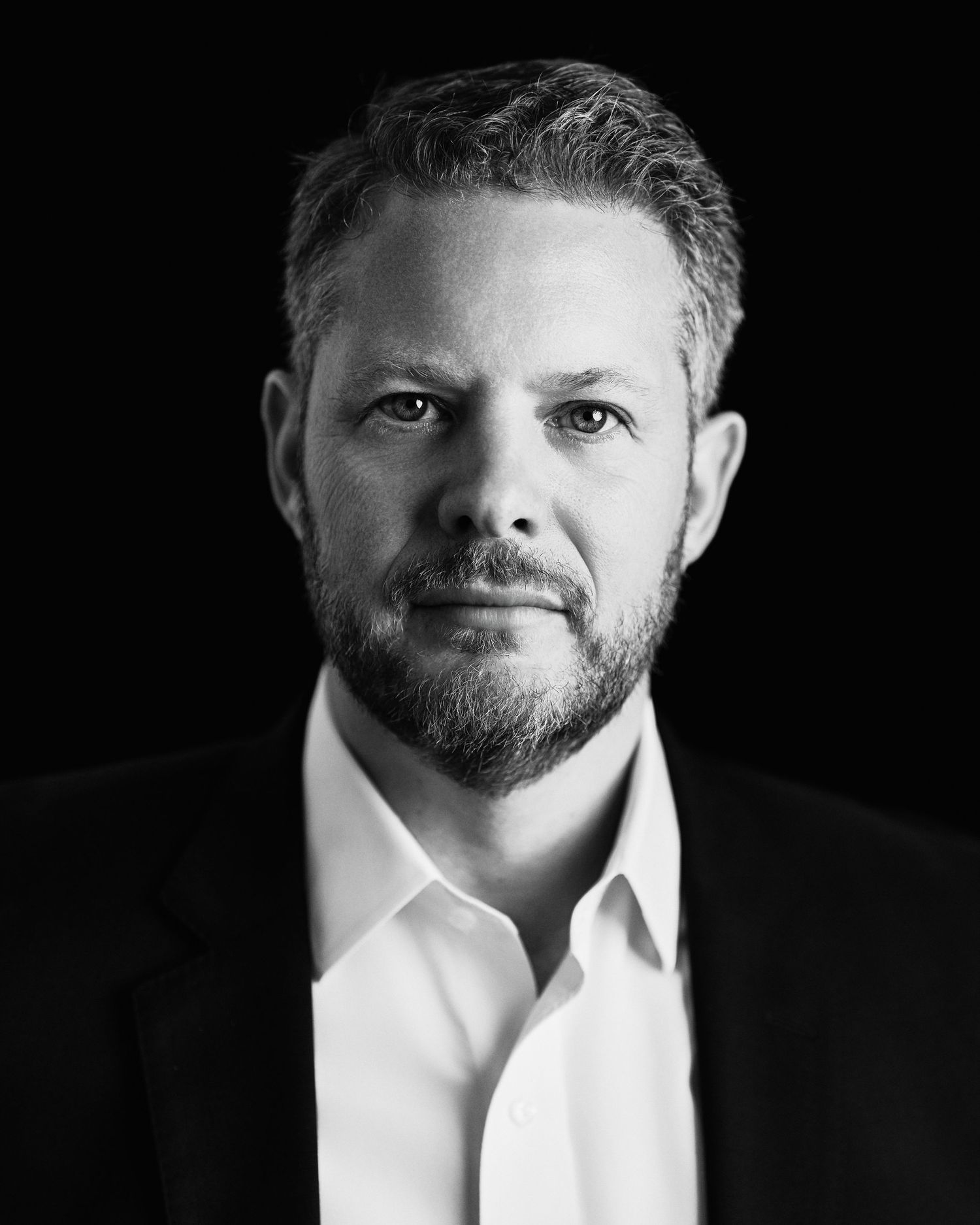 Classic business headshot in black and white for businessman in Santa Monica, CA.