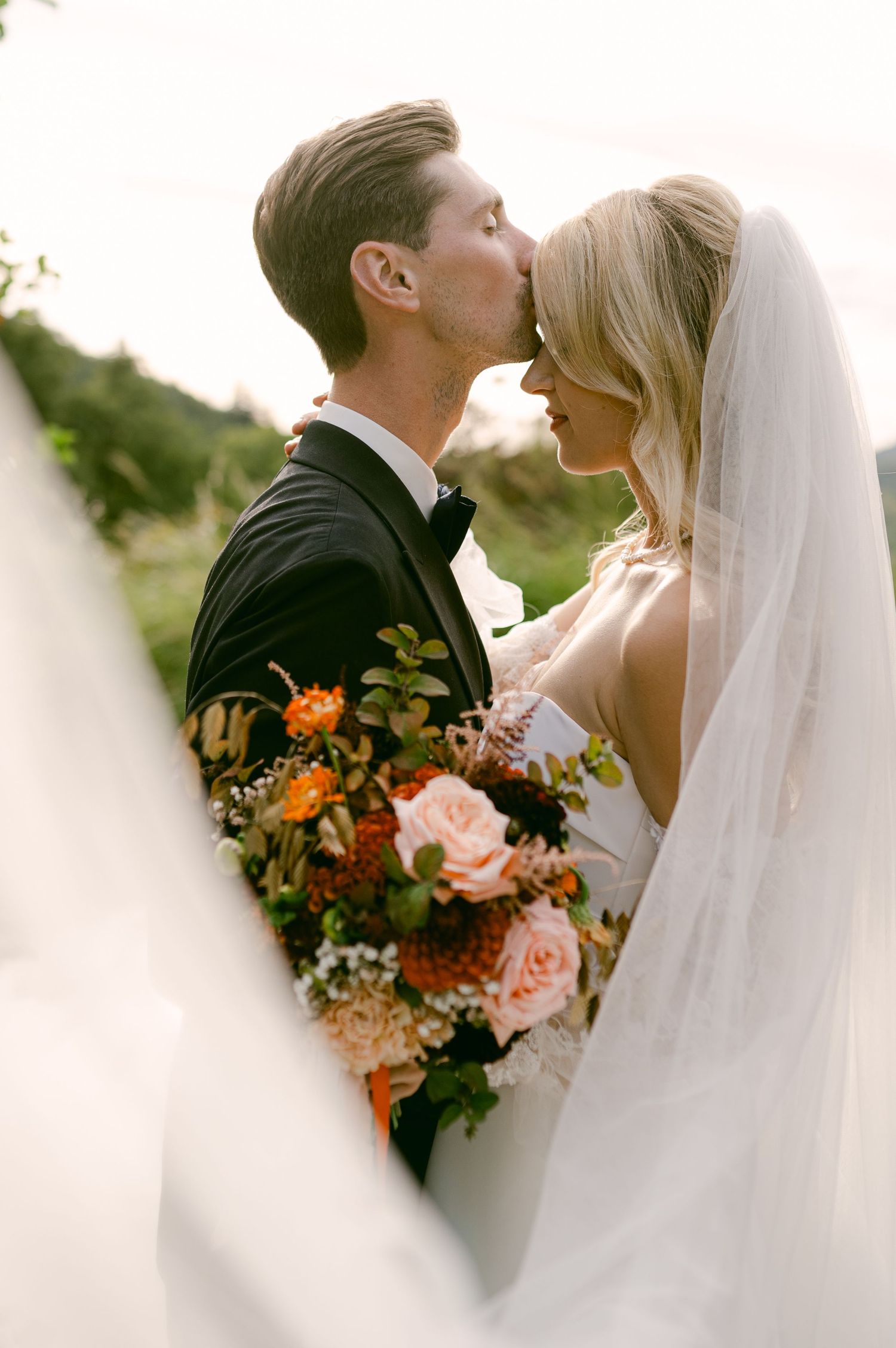 Hochzeitsfotos emotional authentisch Heidelberg Hoher Darsberg Hochzeitsfotografin Hofgut Hohenstein Hochzeitsfotografie freie Trauung