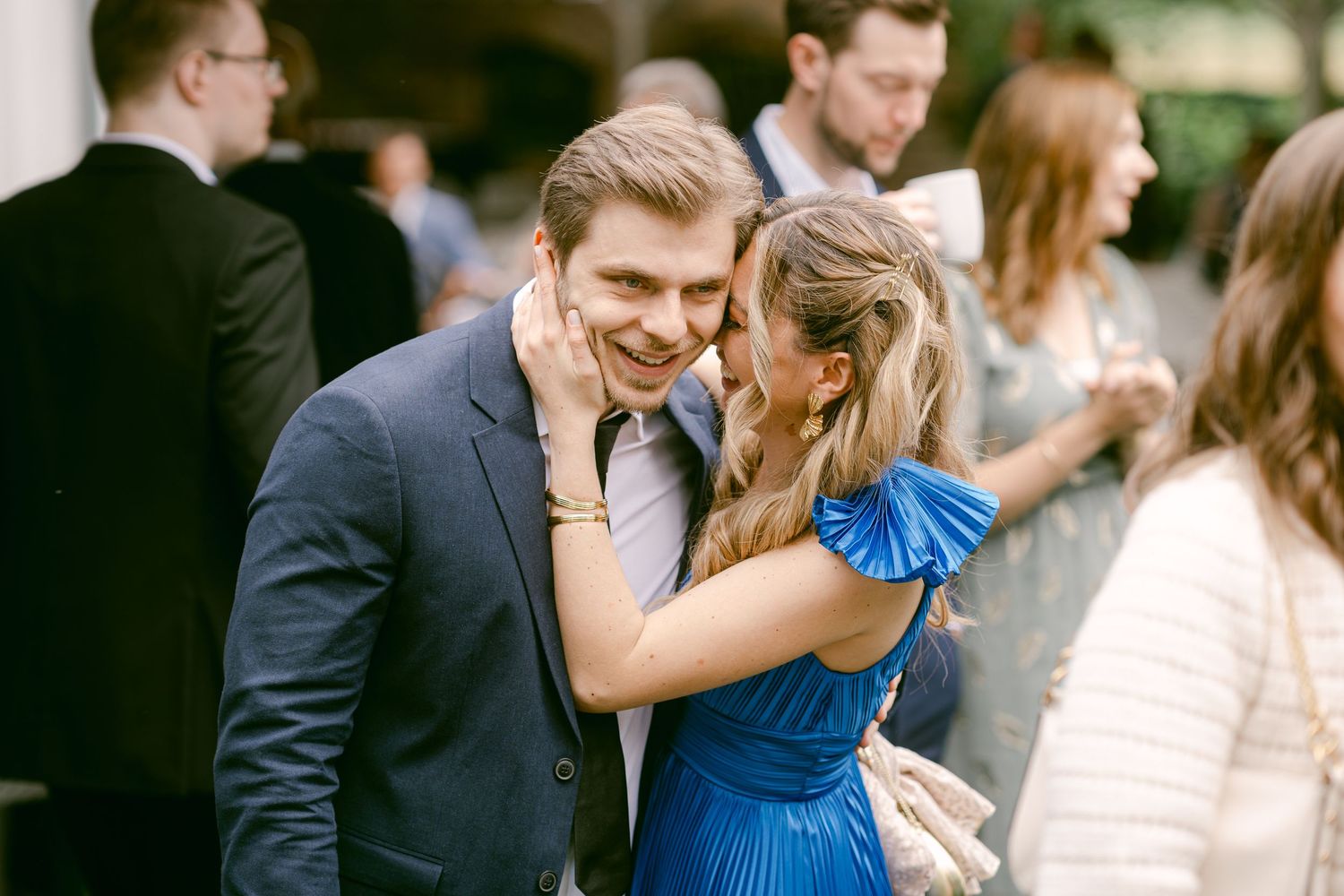 Hochzeitsfotos emotional authentisch Heidelberg Hoher Darsberg Hochzeitsfotografin Eventmühle Kraichgau Hochzeitsfotografie freie Trauung