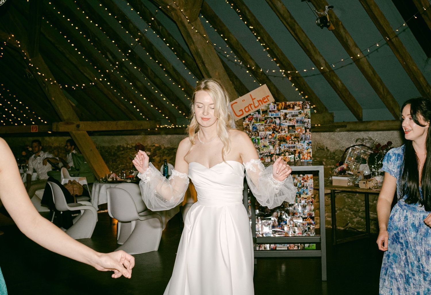 Hochzeitsfotos emotional authentisch Heidelberg Hoher Darsberg Hochzeitsfotografin Hofgut Hohenstein Hochzeitsfotografie freie Trauung