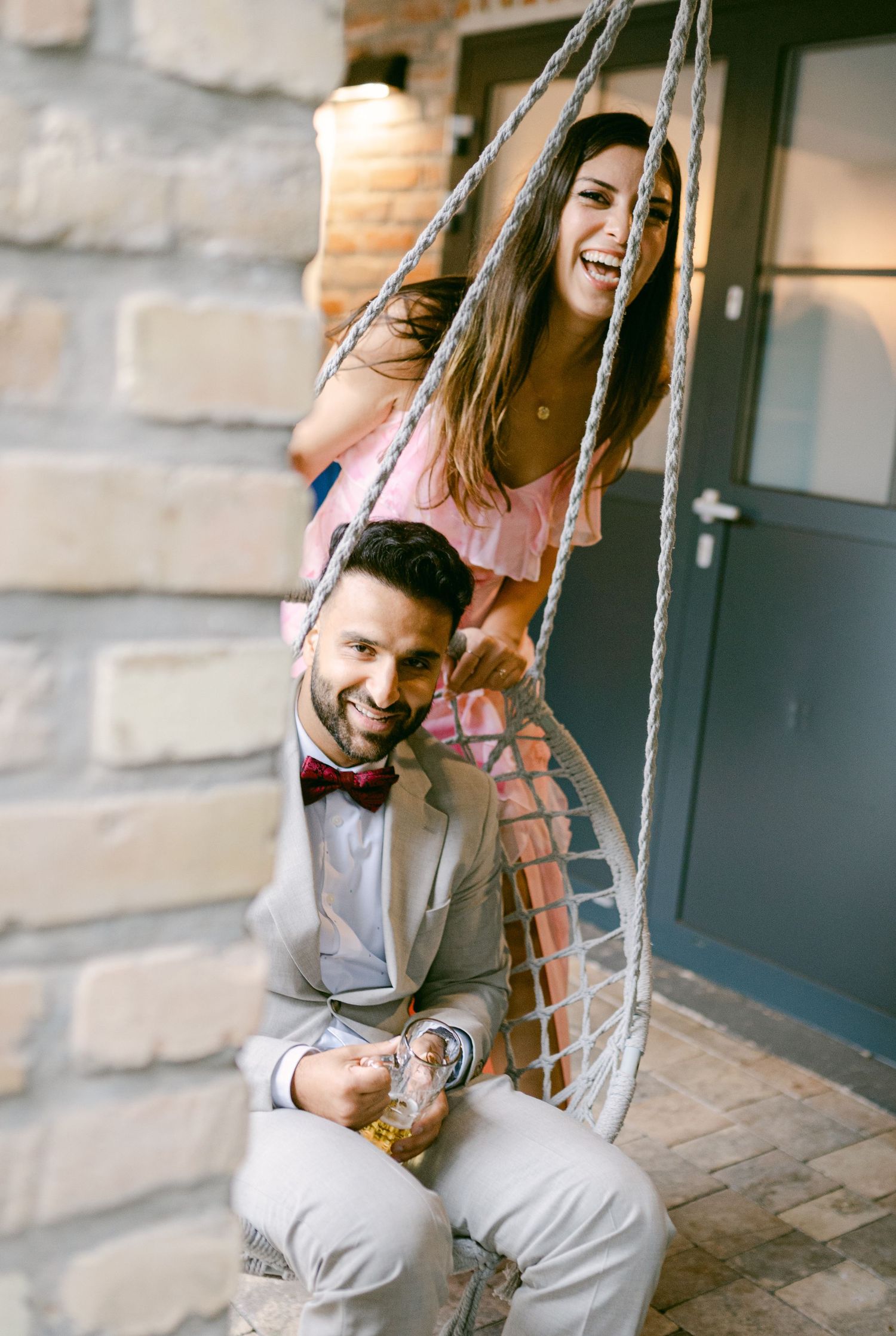 Hochzeitsfotos emotional authentisch Heidelberg Hoher Darsberg Hochzeitsfotografin Eventmühle Kraichgau Hochzeitsfotografie freie Trauung