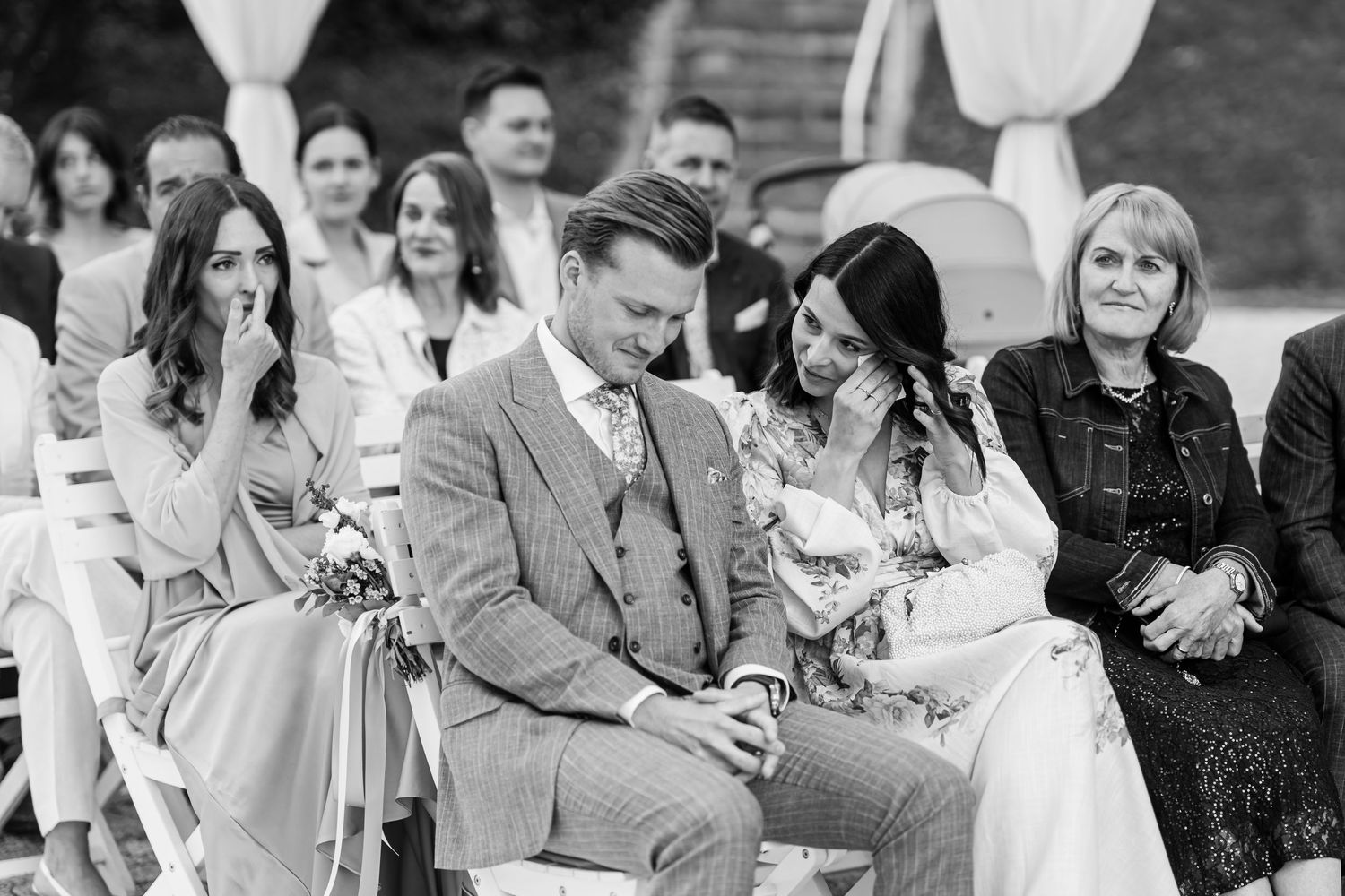 Hochzeitsfotos emotional authentisch Heidelberg Hoher Darsberg natürlich Hochzeitsfotografin Frankfurt Hochzeitsfotografie