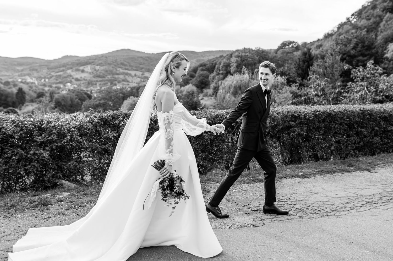 Hochzeitsfotos emotional authentisch Heidelberg Hoher Darsberg Hochzeitsfotografin Hofgut Hohenstein Hochzeitsfotografie freie Trauung