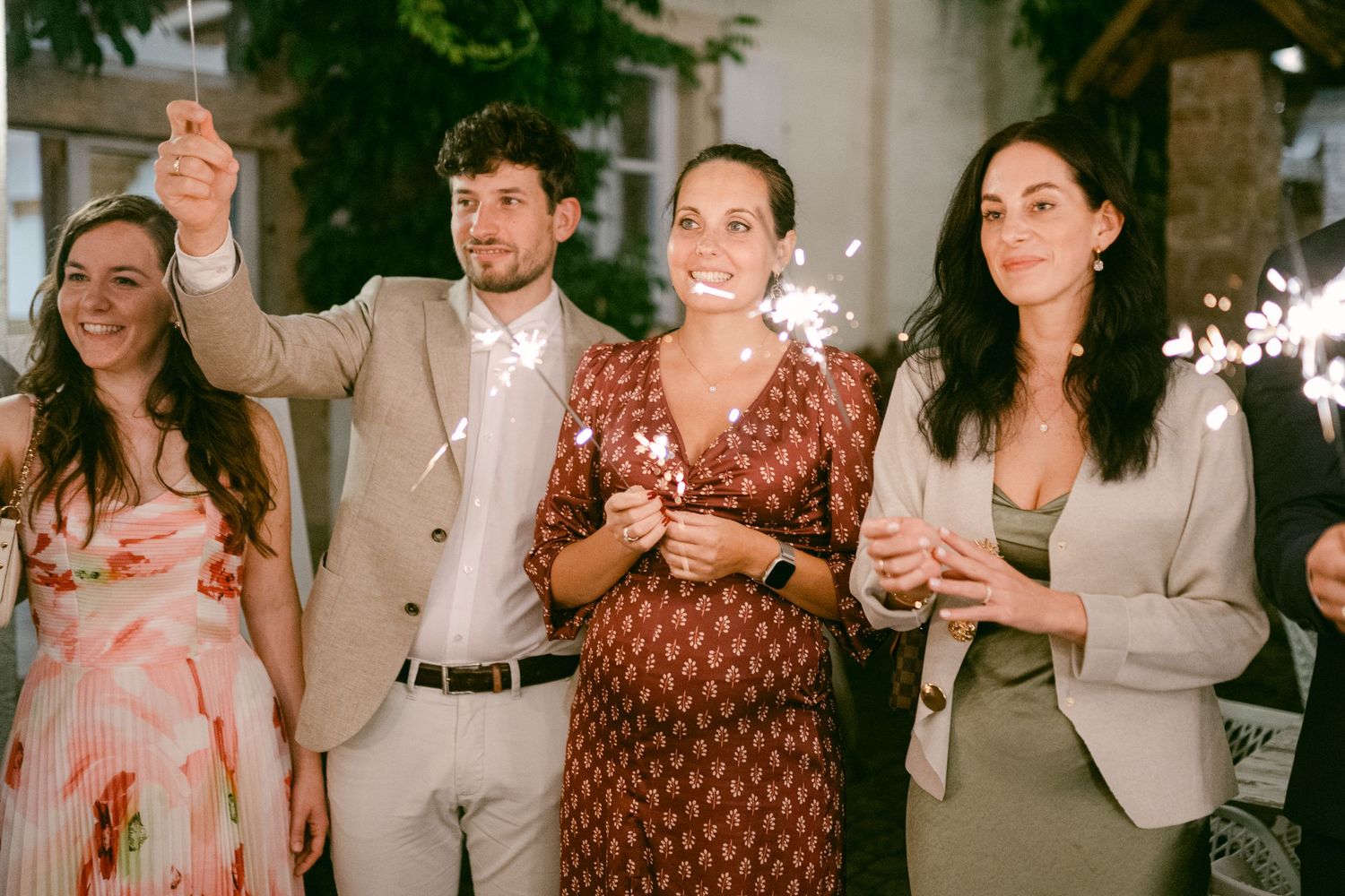 Hochzeitsfotos emotional authentisch Heidelberg Hoher Darsberg Hochzeitsfotografin Eventmühle Kraichgau Hochzeitsfotografie freie Trauung