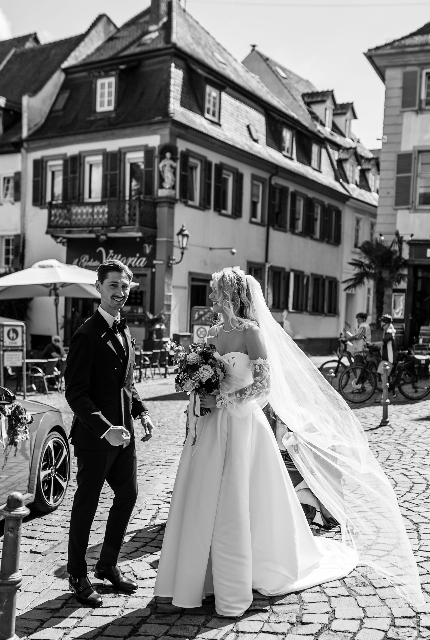 Hochzeitsfotos Kirche authentisch Heidelberg Weinheim Hochzeitsfotografin Hofgut Hohenstein Hochzeitsfotografie freie Trauung Standesamt
