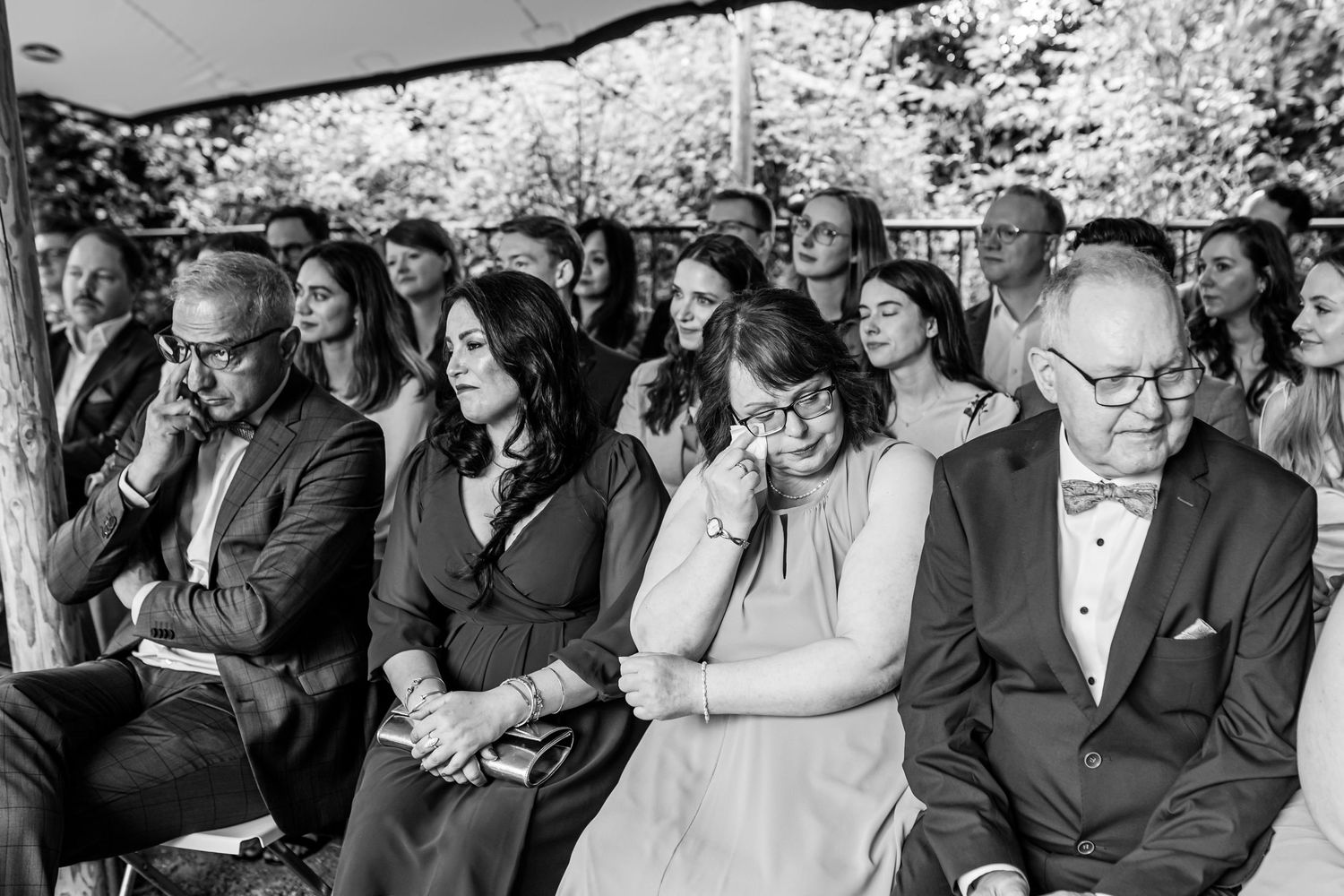 Hochzeitsfotos emotional authentisch Heidelberg Hoher Darsberg Hochzeitsfotografin Eventmühle Kraichgau Hochzeitsfotografie freie Trauung