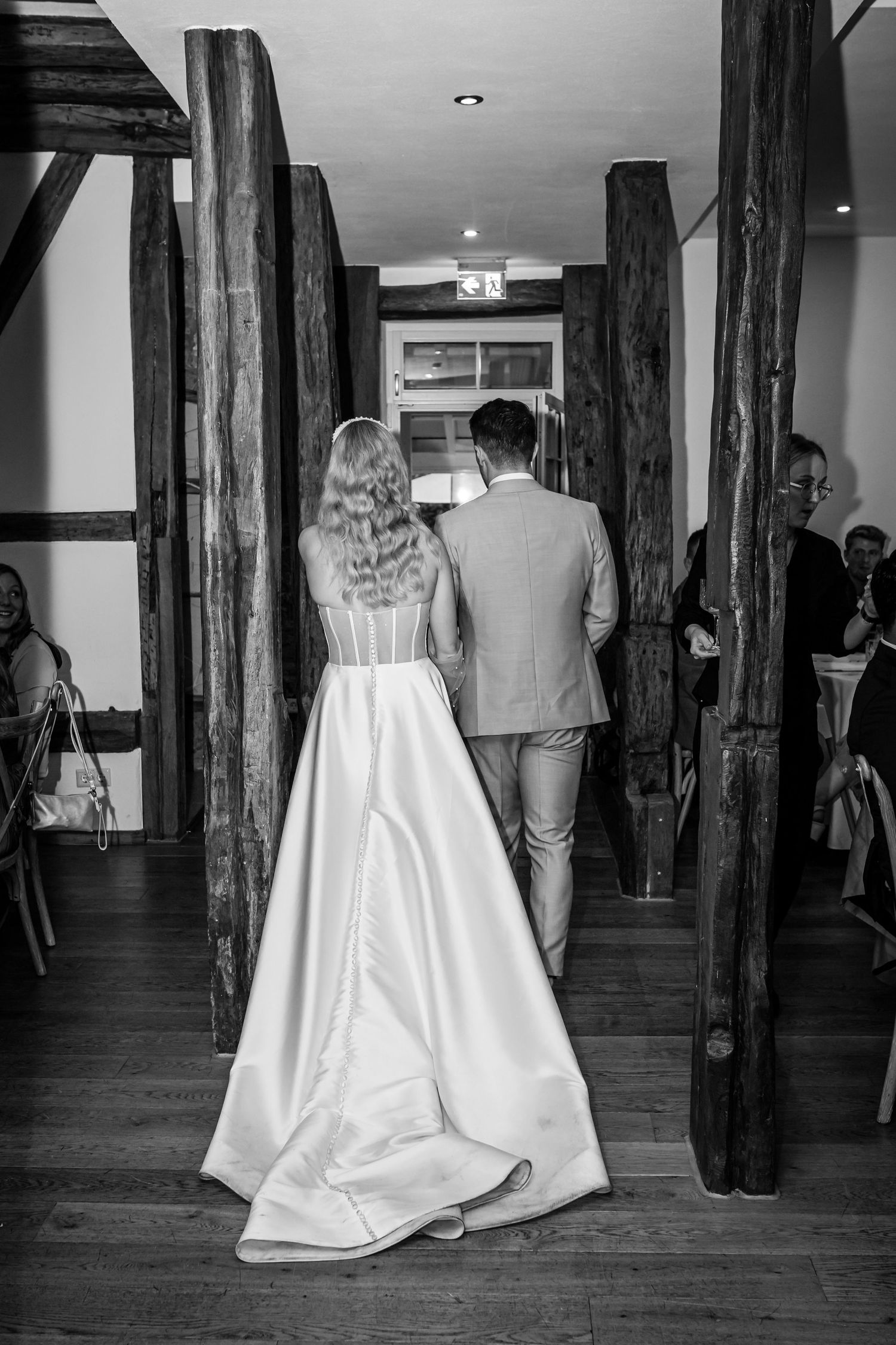 Hochzeitsfotos emotional authentisch Heidelberg Hoher Darsberg Hochzeitsfotografin Eventmühle Kraichgau Hochzeitsfotografie freie Trauung