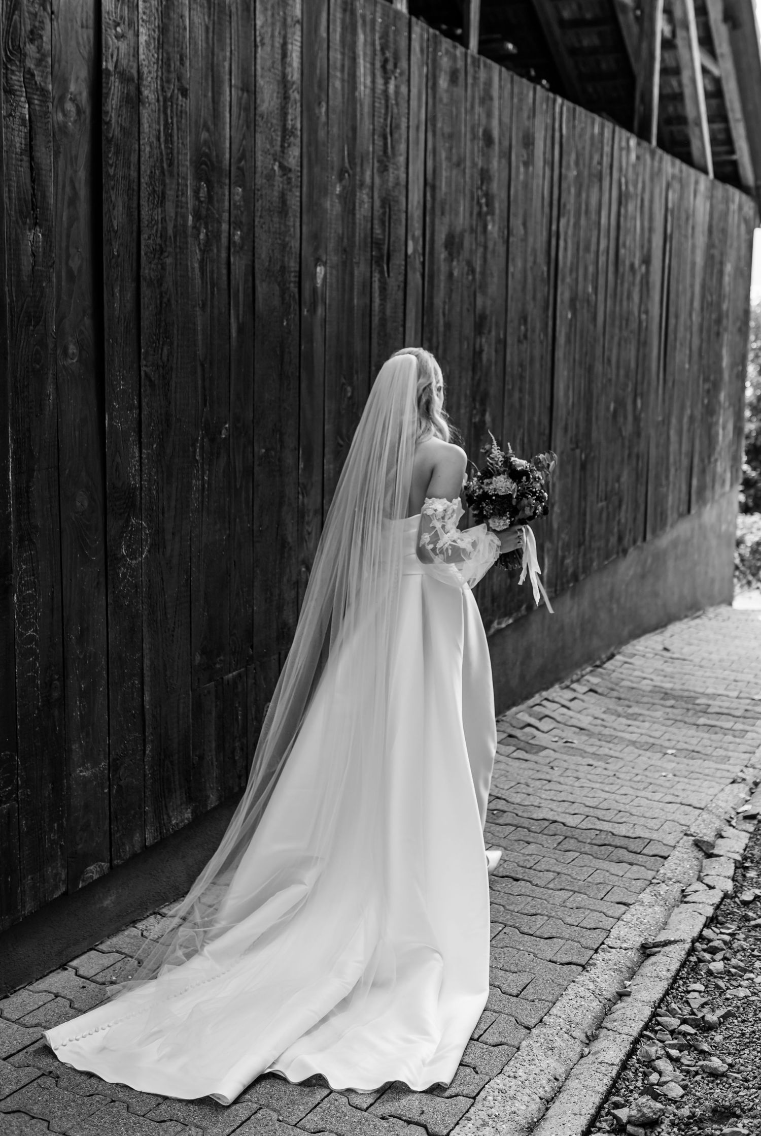 Hochzeitsfotos emotional authentisch Heidelberg Hoher Darsberg Hochzeitsfotografin Hofgut Hohenstein Hochzeitsfotografie freie Trauung