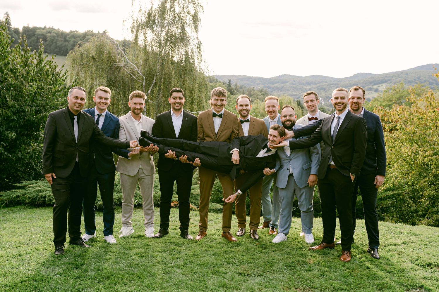 Hochzeitsfotos emotional authentisch Heidelberg Hoher Darsberg Hochzeitsfotografin Hofgut Hohenstein Hochzeitsfotografie freie Trauung