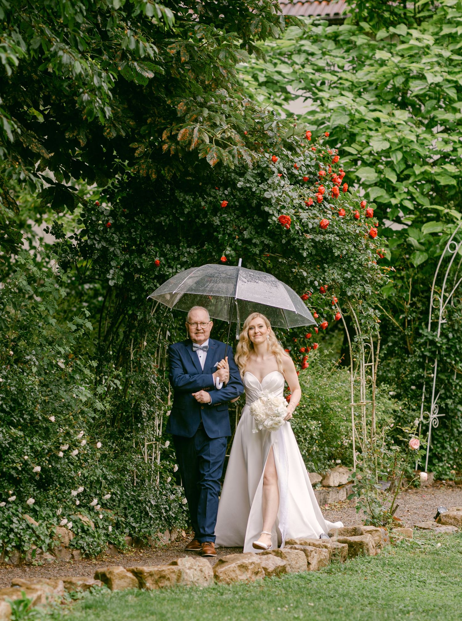 Hochzeitsfotos emotional authentisch Heidelberg Hoher Darsberg Hochzeitsfotografin Eventmühle Kraichgau Hochzeitsfotografie freie Trauung