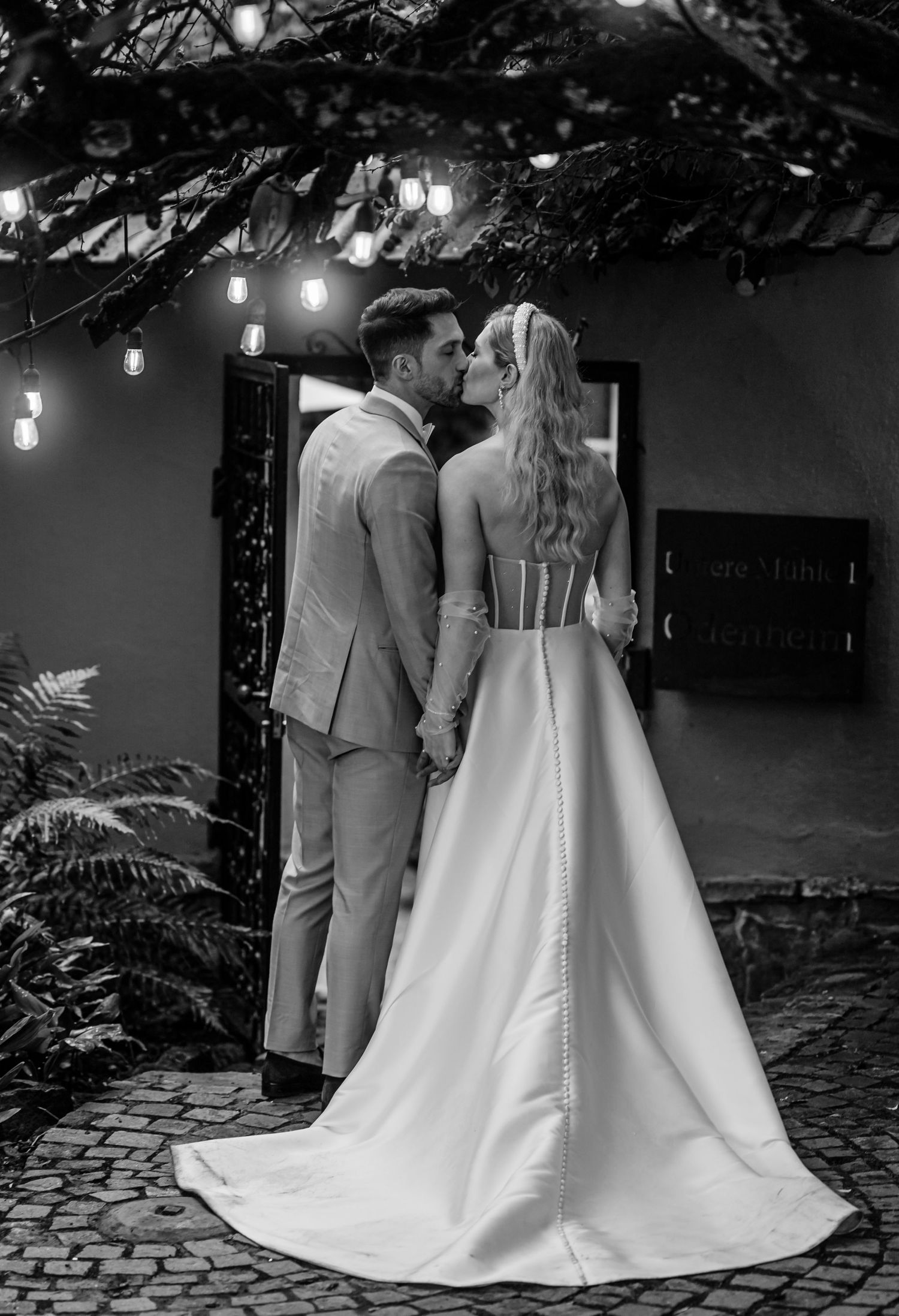 Hochzeitsfotos emotional authentisch Heidelberg Hoher Darsberg Hochzeitsfotografin Eventmühle Kraichgau Hochzeitsfotografie freie Trauung