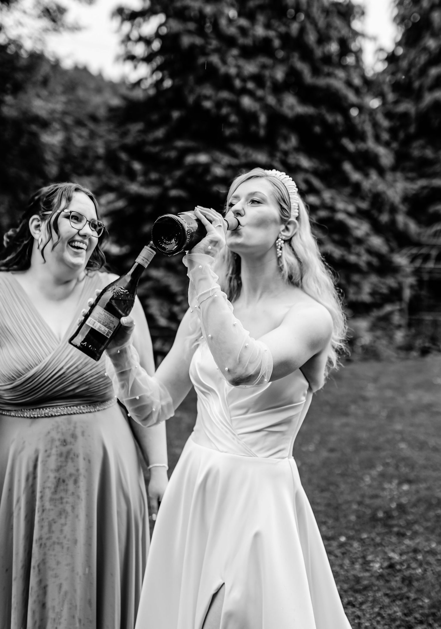 Hochzeitsfotos emotional authentisch Heidelberg Hoher Darsberg Hochzeitsfotografin Eventmühle Kraichgau Hochzeitsfotografie freie Trauung