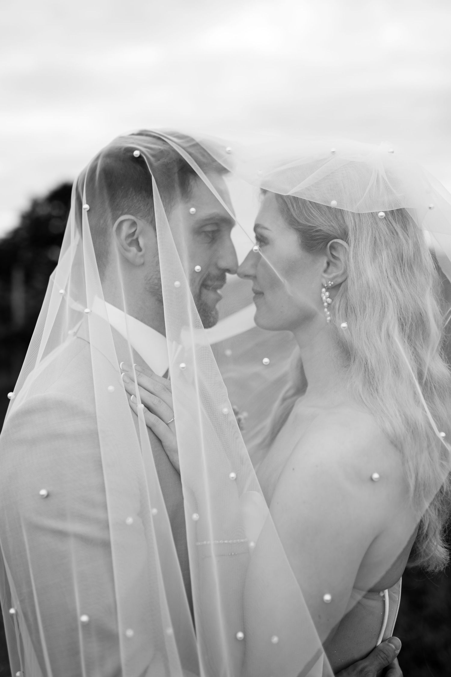 Hochzeitsfotos emotional authentisch Heidelberg Hoher Darsberg Hochzeitsfotografin Eventmühle Kraichgau Hochzeitsfotografie freie Trauung