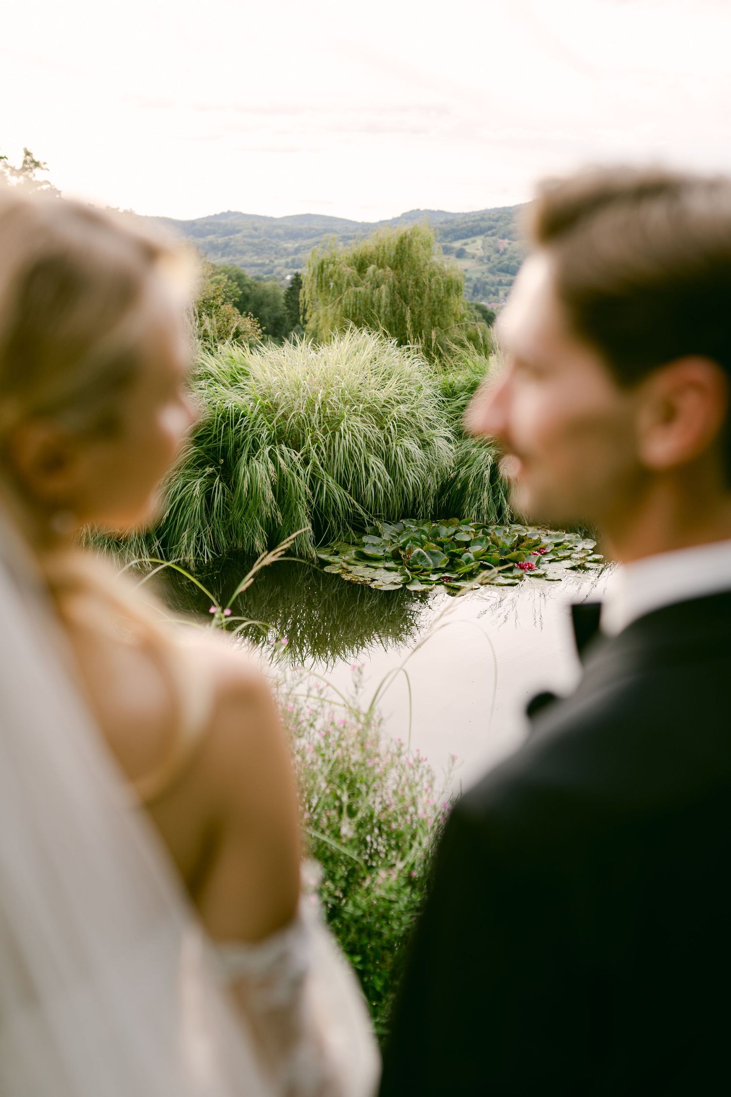 Hochzeitsfotos emotional authentisch Heidelberg Hoher Darsberg Hochzeitsfotografin Hofgut Hohenstein Hochzeitsfotografie freie Trauung