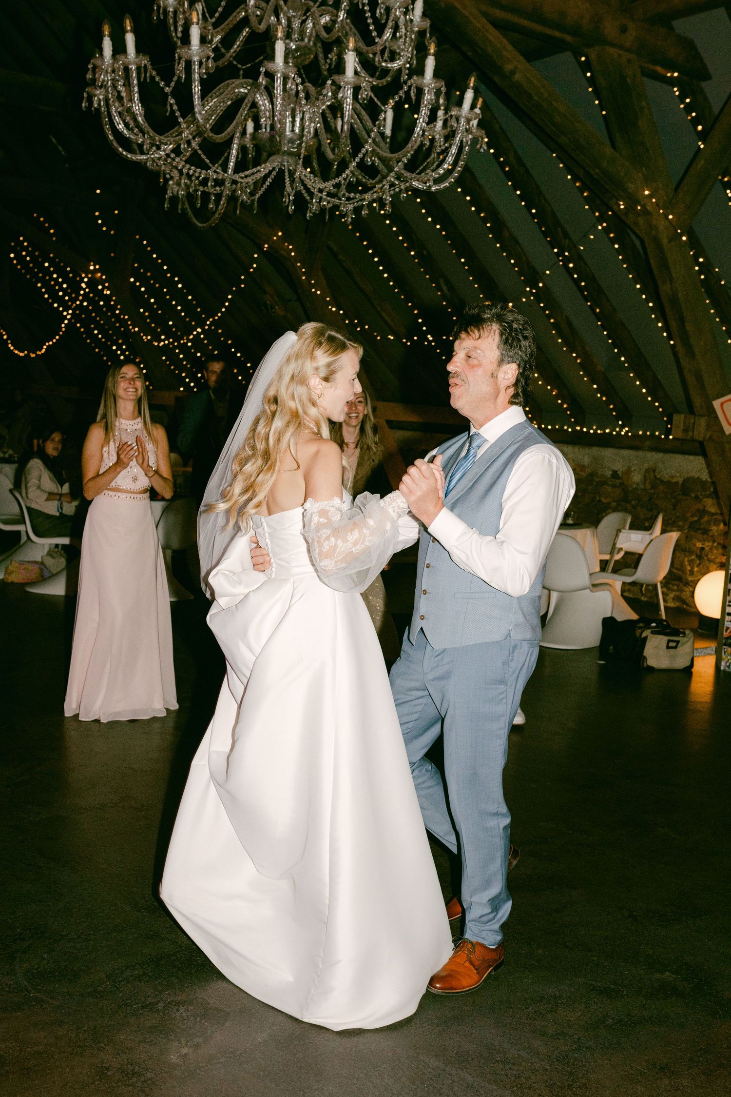 Hochzeitsfotos emotional authentisch Heidelberg Hoher Darsberg Hochzeitsfotografin Hofgut Hohenstein Hochzeitsfotografie freie Trauung
