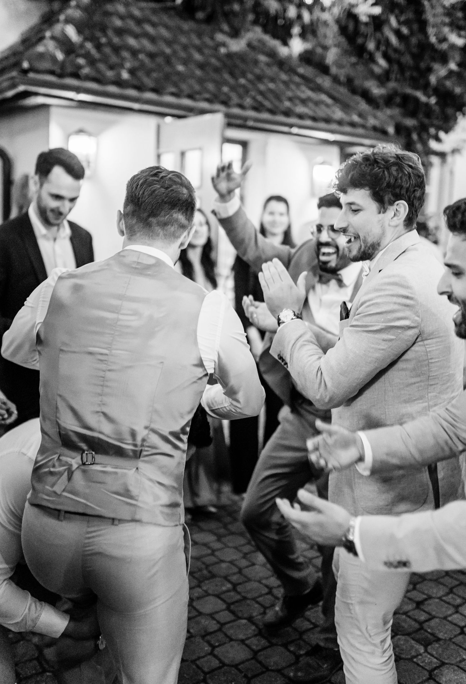 Hochzeitsfotos emotional authentisch Heidelberg Hoher Darsberg Hochzeitsfotografin Eventmühle Kraichgau Hochzeitsfotografie freie Trauung