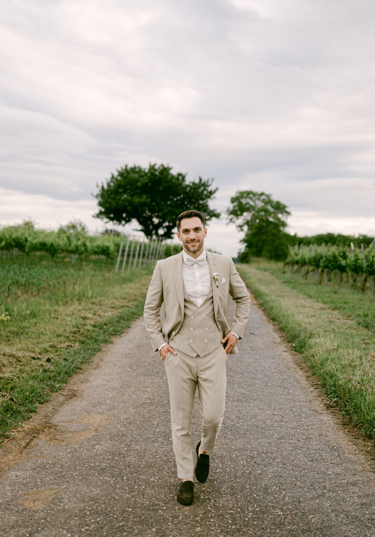 Hochzeitsfotos emotional authentisch Heidelberg Hoher Darsberg Hochzeitsfotografin Eventmühle Kraichgau Hochzeitsfotografie freie Trauung
