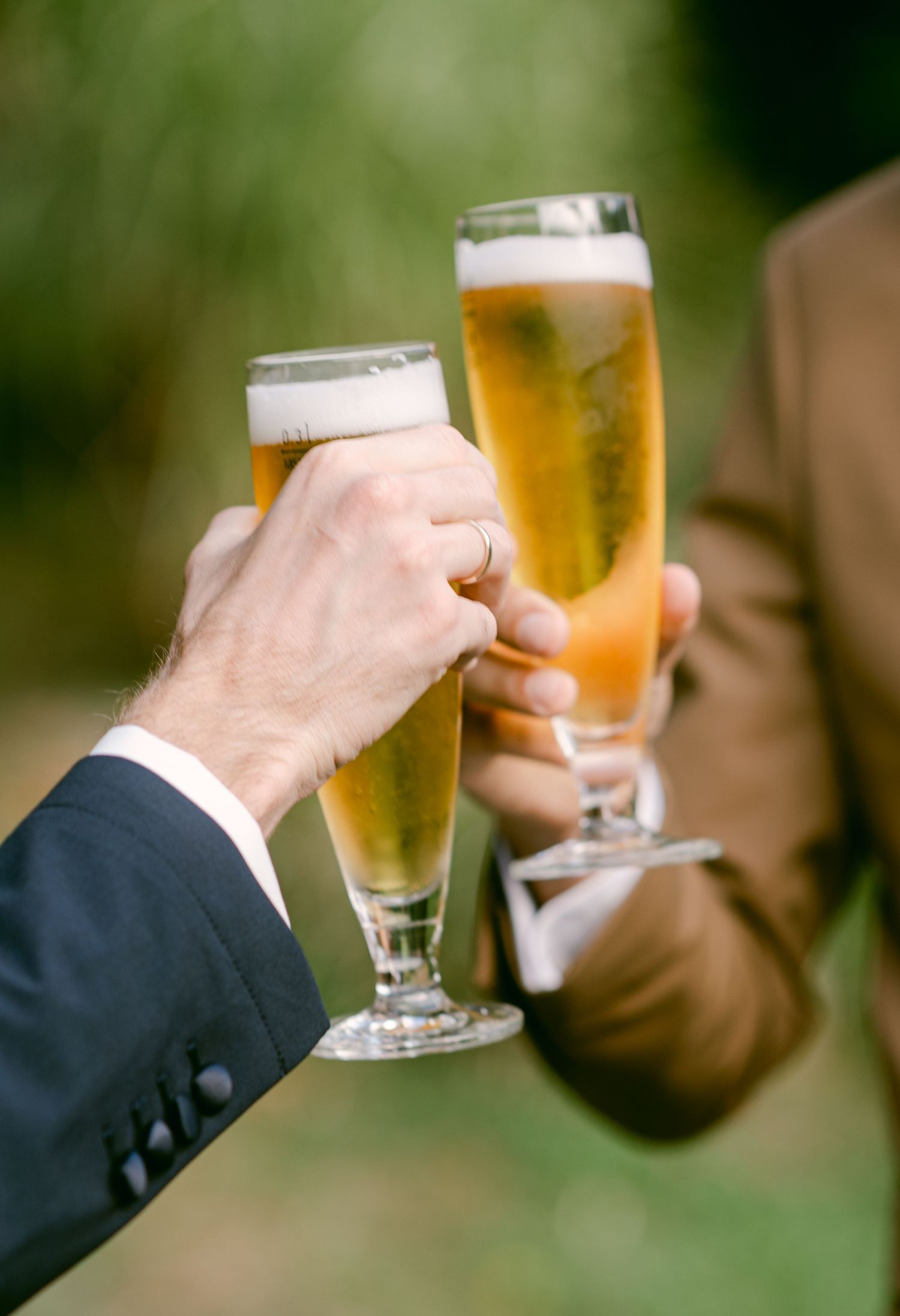 Hochzeitsfotos emotional authentisch Heidelberg Hoher Darsberg Hochzeitsfotografin Hofgut Hohenstein Hochzeitsfotografie freie Trauung