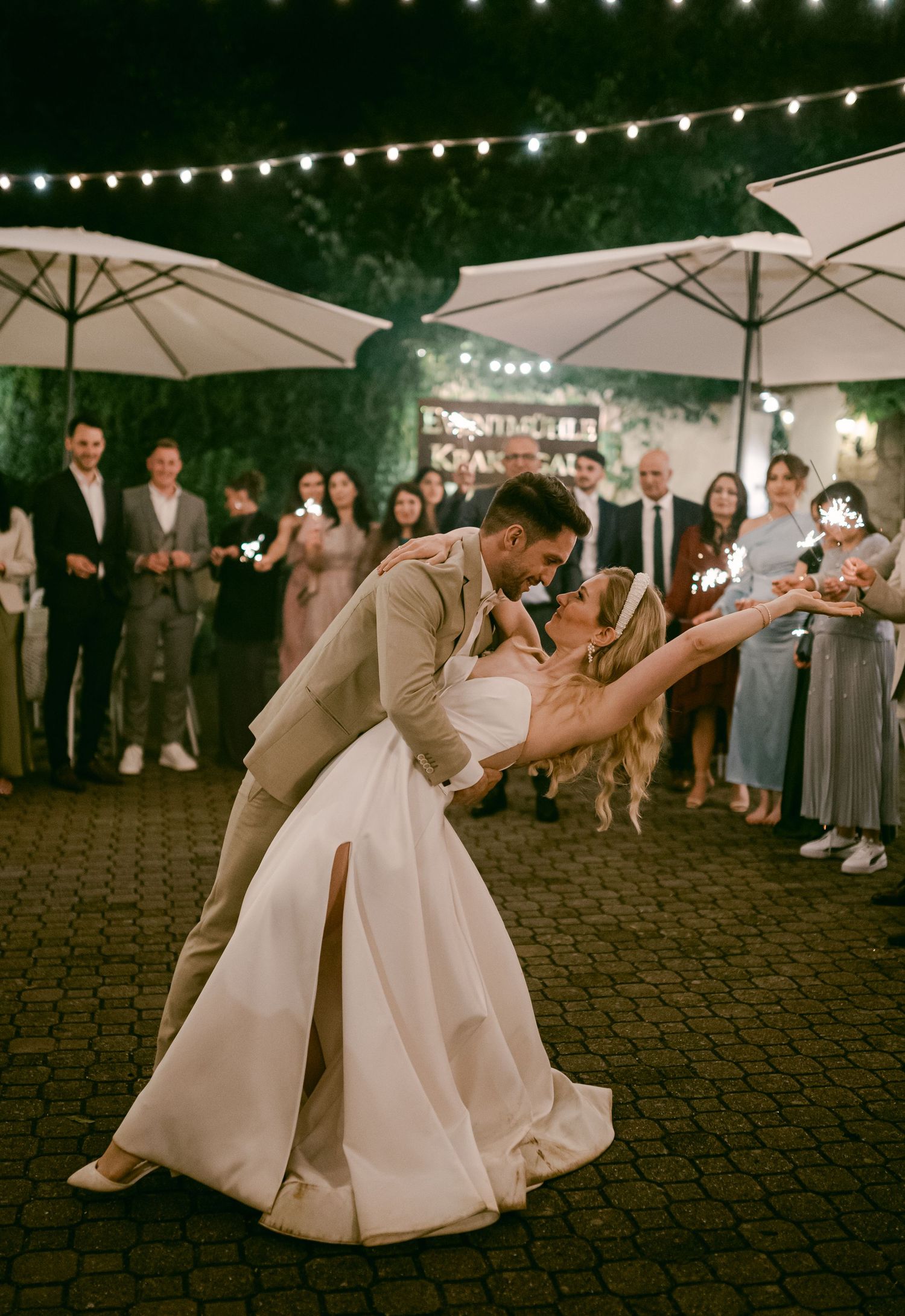 Hochzeitsfotos emotional authentisch Heidelberg Hoher Darsberg Hochzeitsfotografin Eventmühle Kraichgau Hochzeitsfotografie freie Trauung