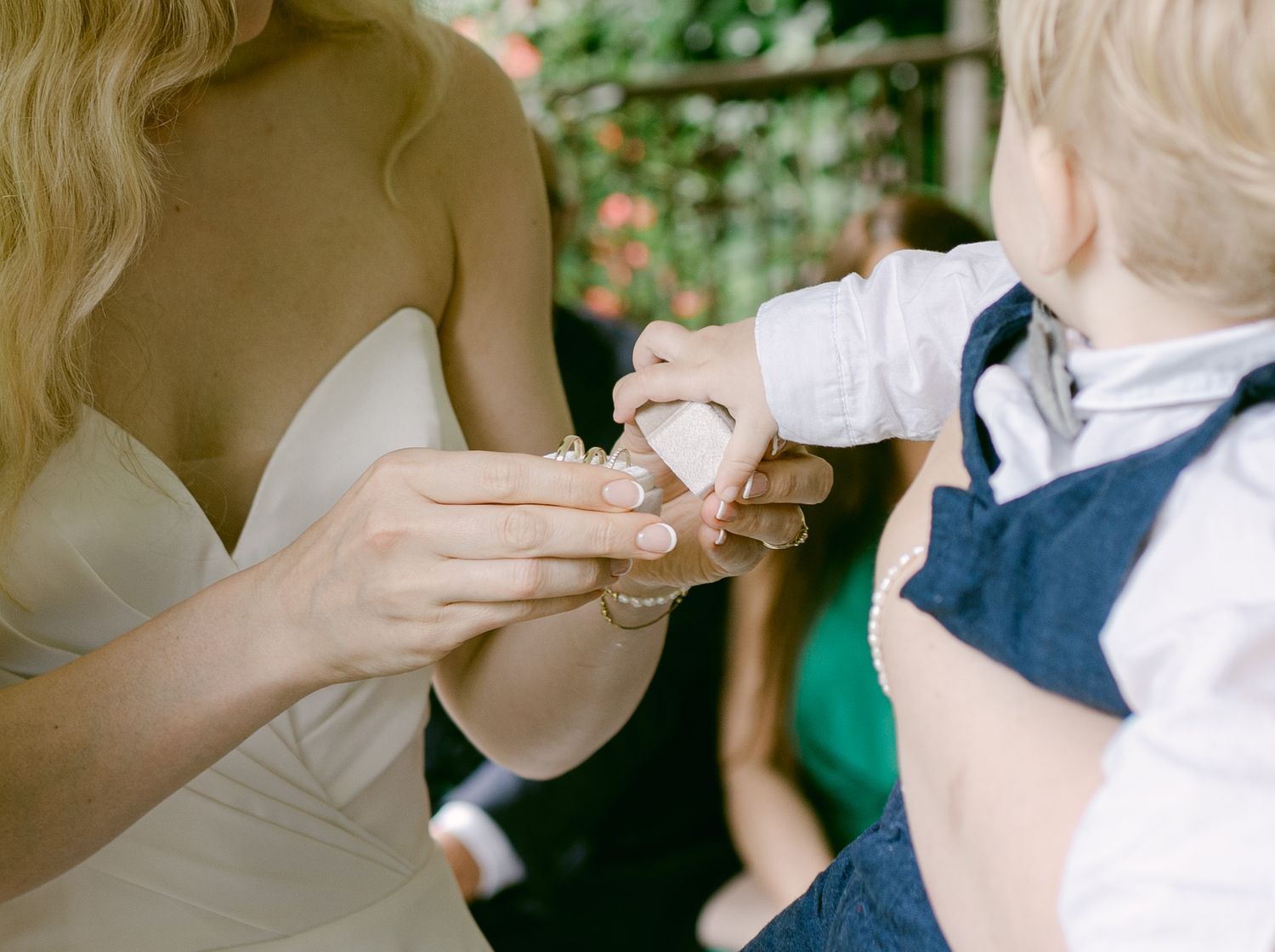Hochzeitsfotos emotional authentisch Heidelberg Hoher Darsberg Hochzeitsfotografin Eventmühle Kraichgau Hochzeitsfotografie freie Trauung