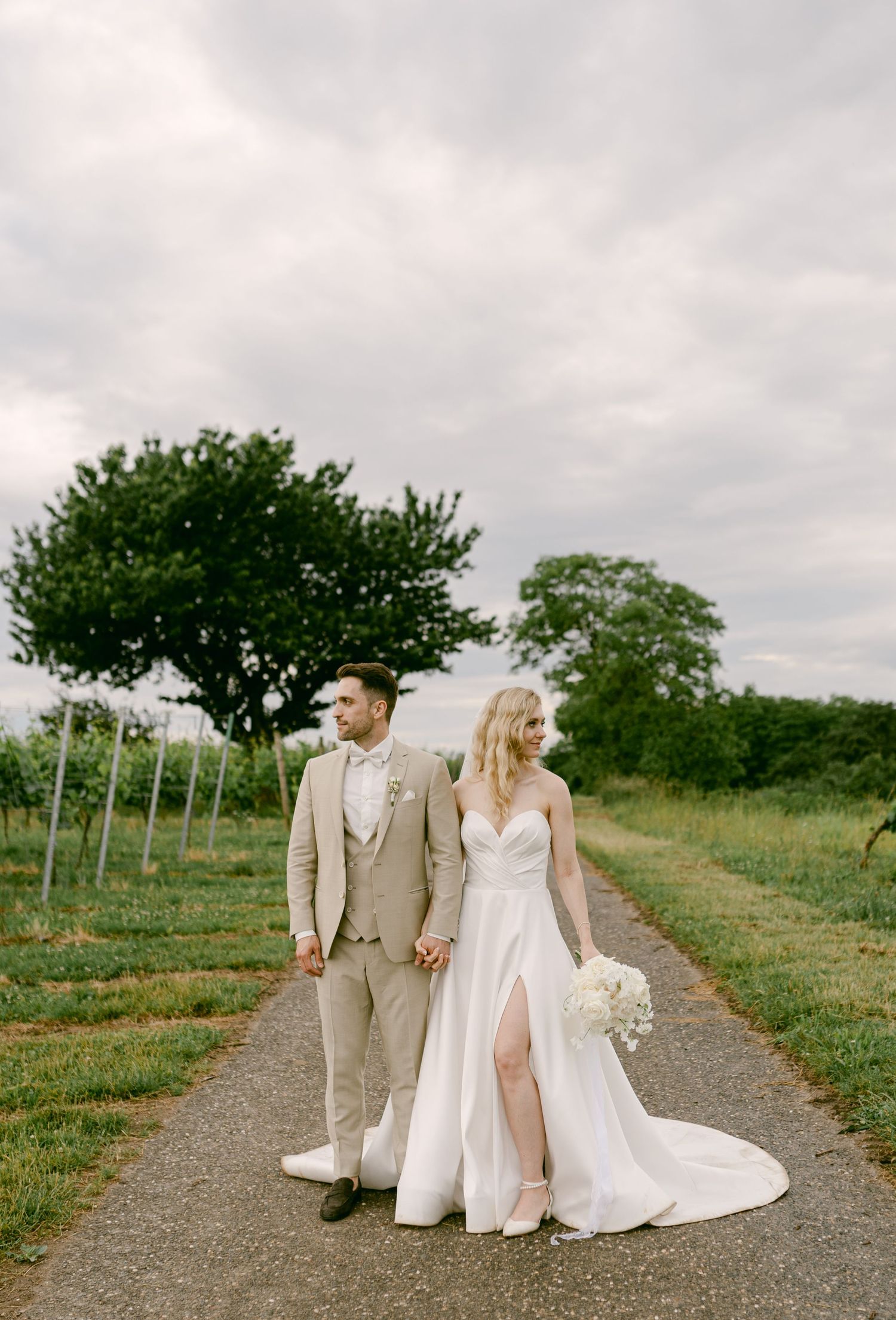 Hochzeitsfotos emotional authentisch Heidelberg Hoher Darsberg Hochzeitsfotografin Eventmühle Kraichgau Hochzeitsfotografie freie Trauung